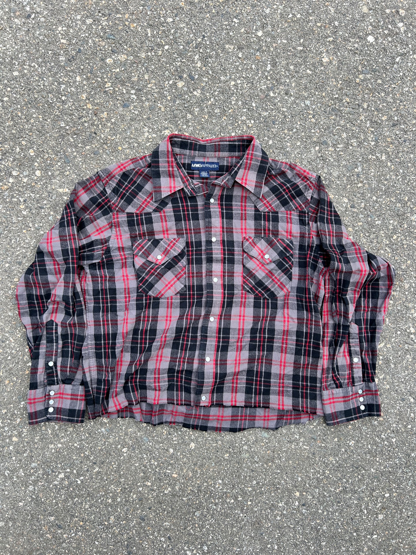 Cropped MWG Apparel Red Snap Button Flannel (XL)