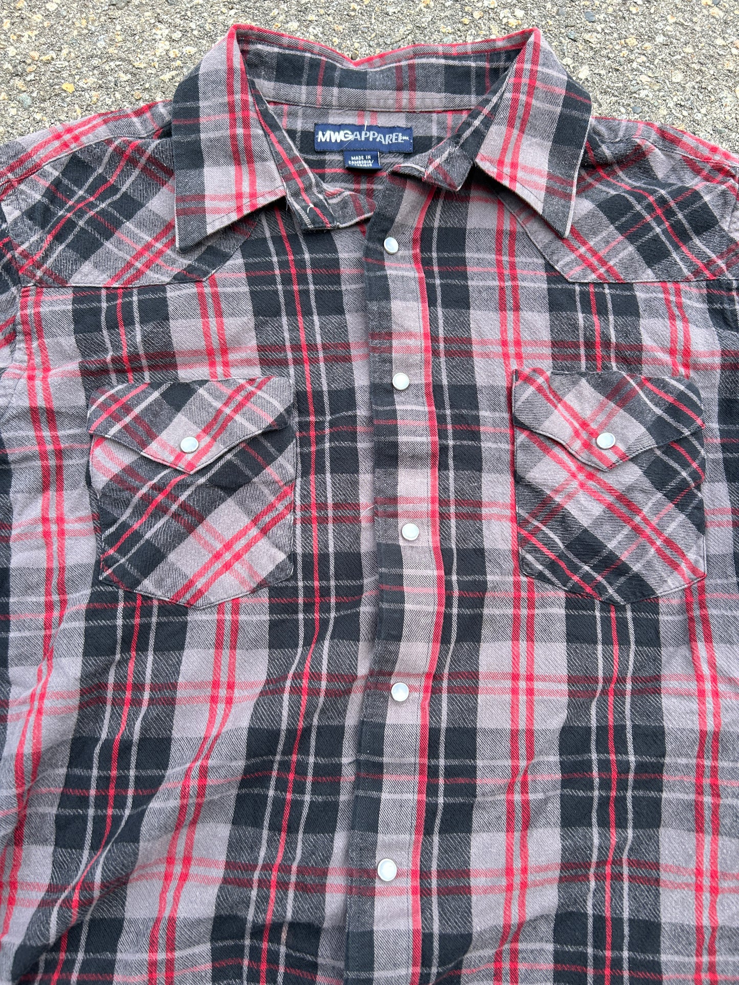 Cropped MWG Apparel Red Snap Button Flannel (XL)