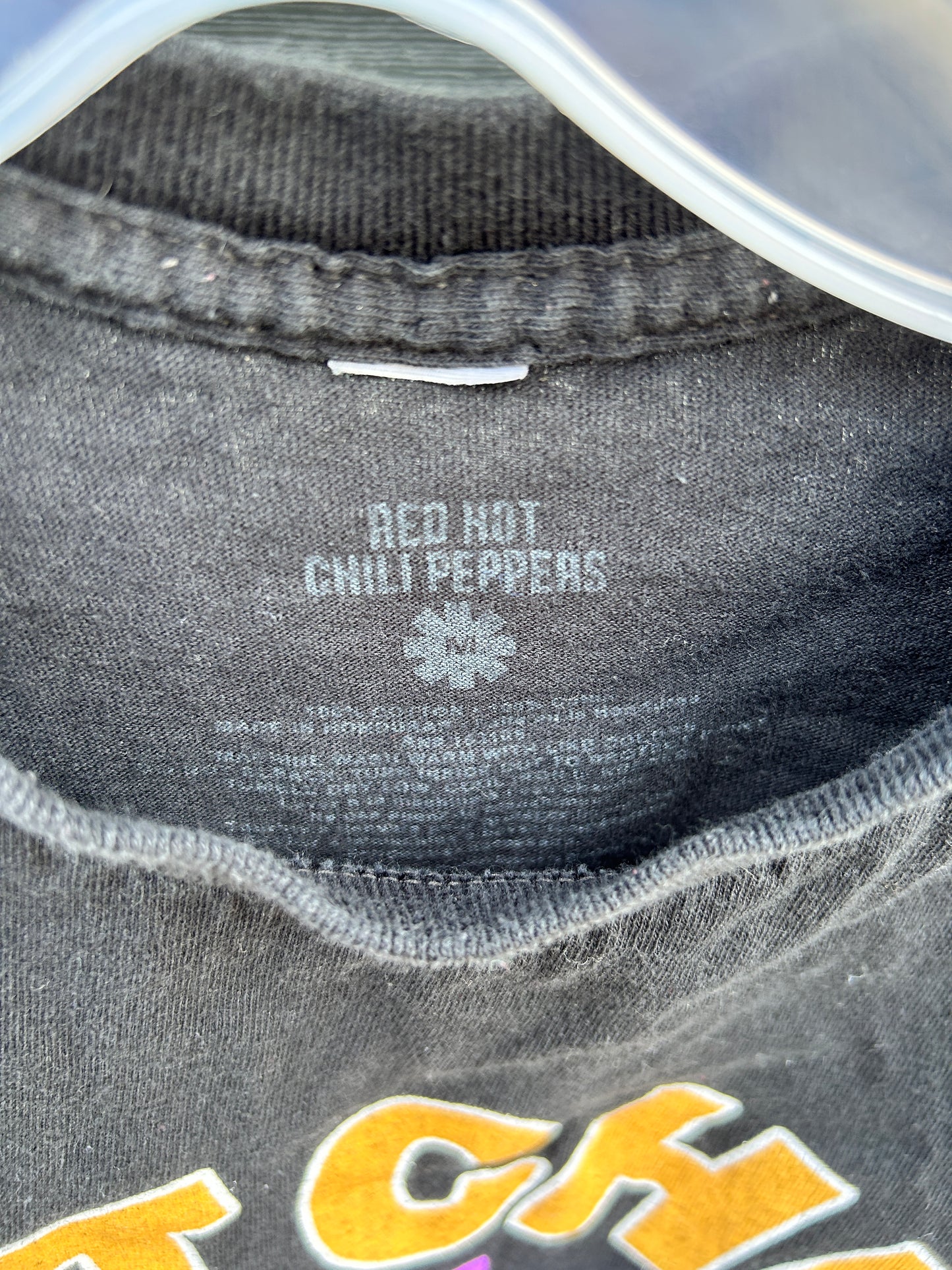 Y2K Red Hot Chili Peppers Graphic Tee (M)