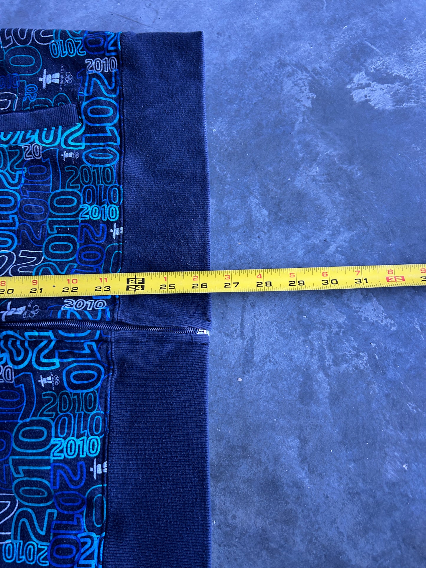 2010 Vancouver Olympics AOP Zip Hoodie (L)