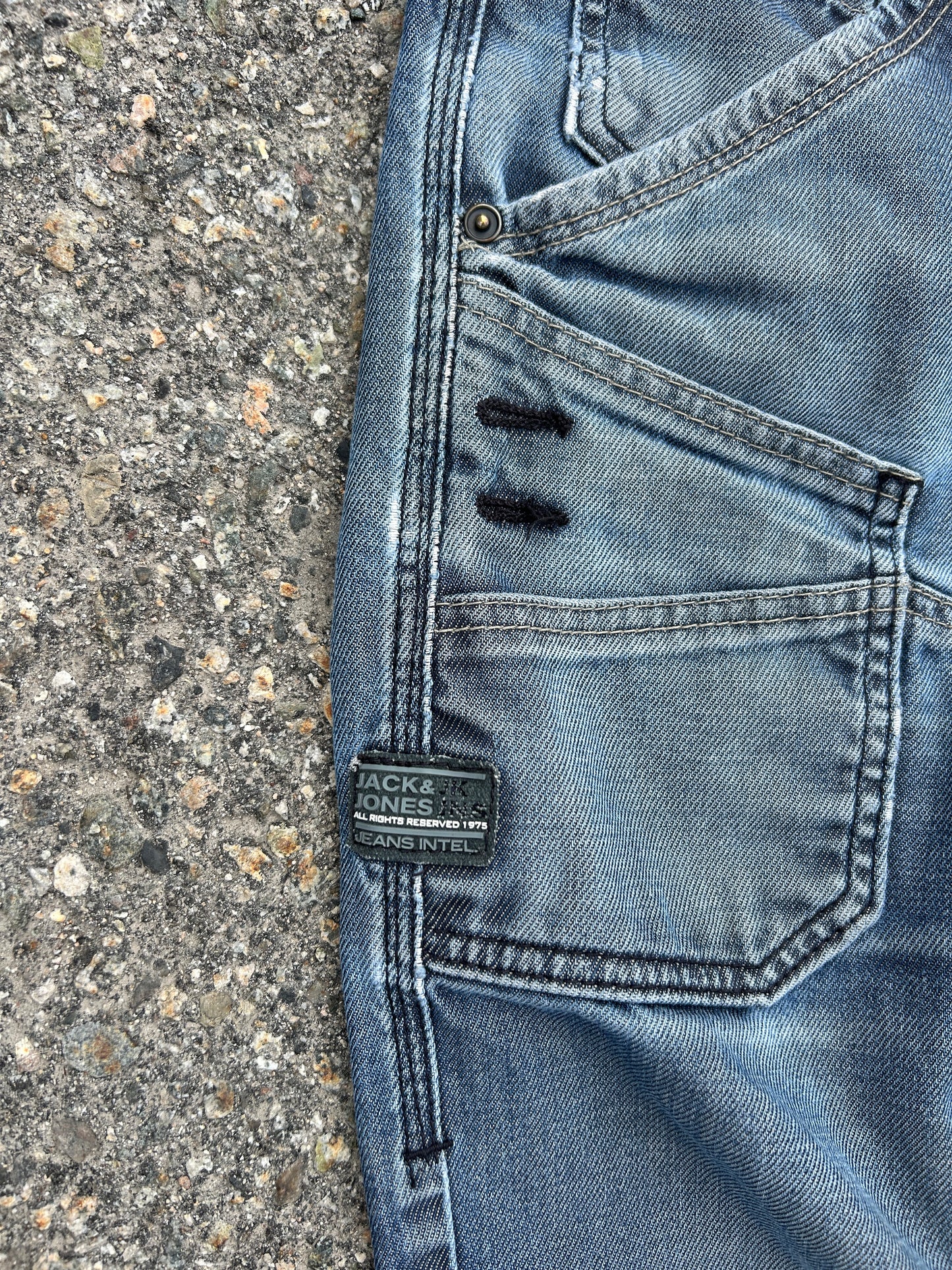 Y2K J&J Cutting Edge Jorts (32W)
