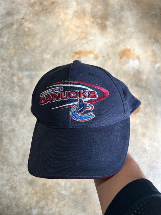 Vintage 90’s Canucks Velcro-Back Hat