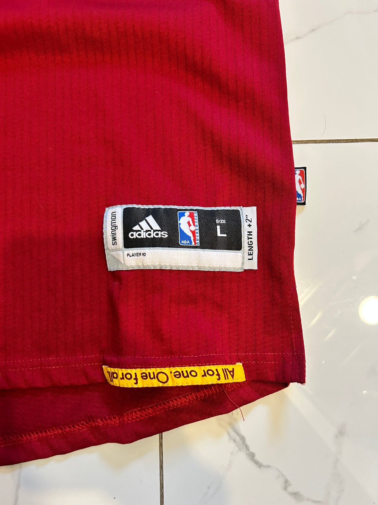 Adidas Kyrie Irving Cavs Jersey (L)