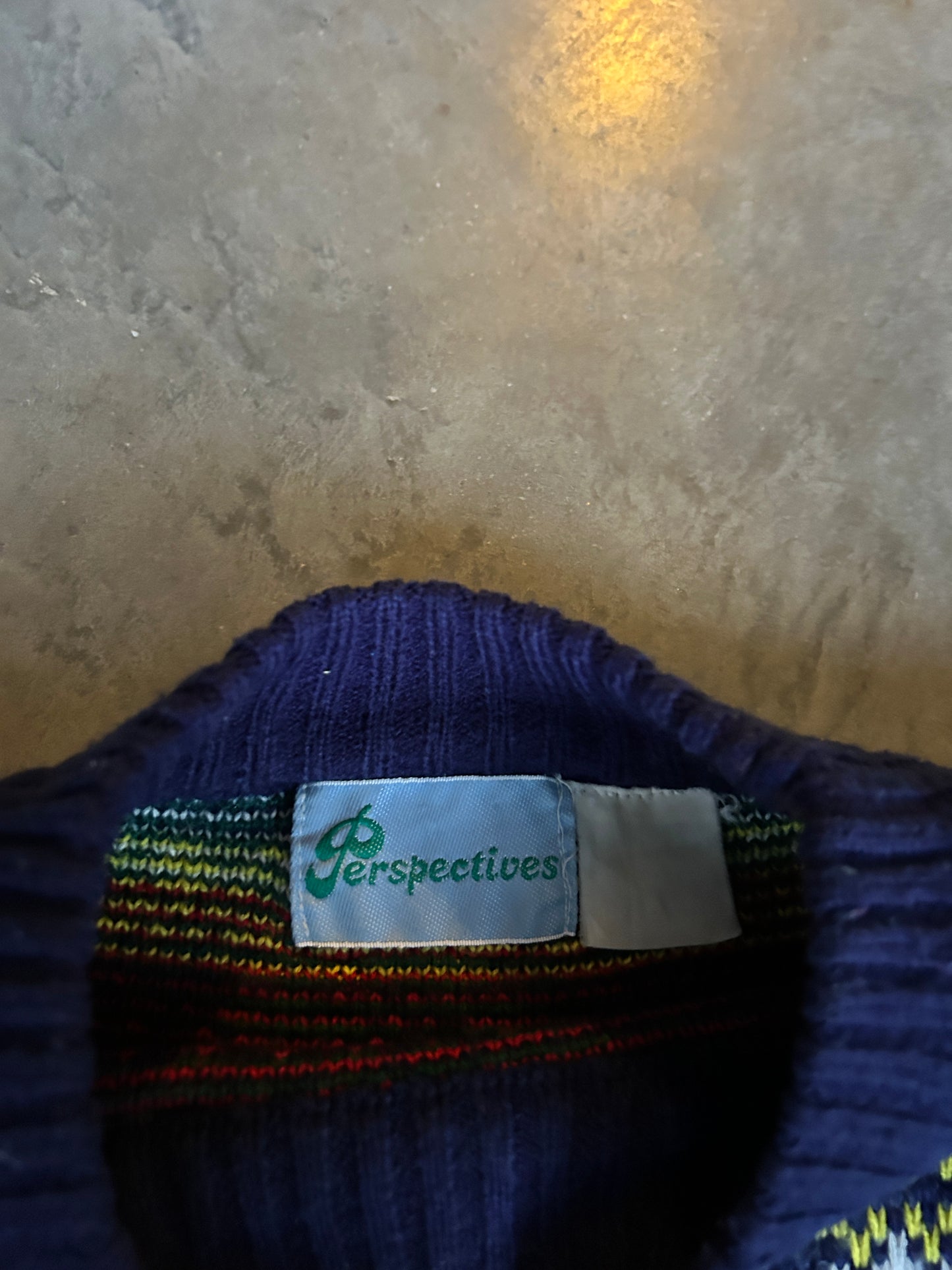 Vintage Perspectives Knit Sweater (M)