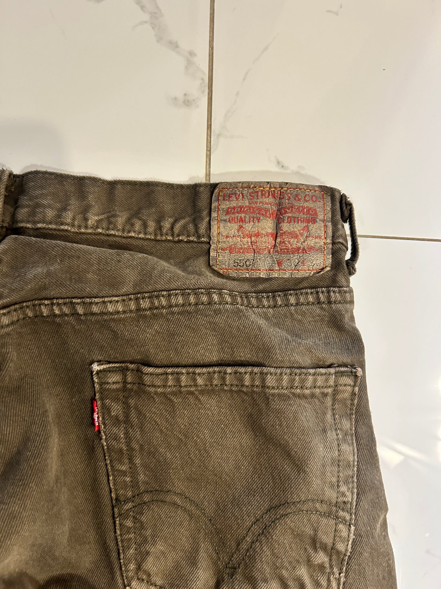 Green Levi’s 550s (36x30)