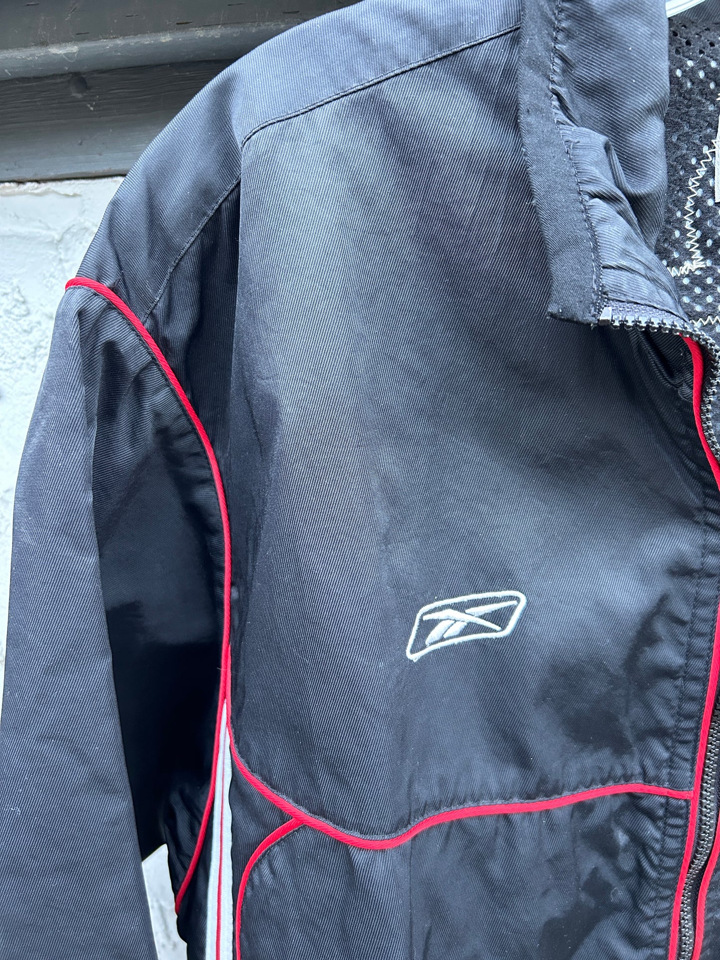 Vintage Calgary Flames Reebok Jacket (L)