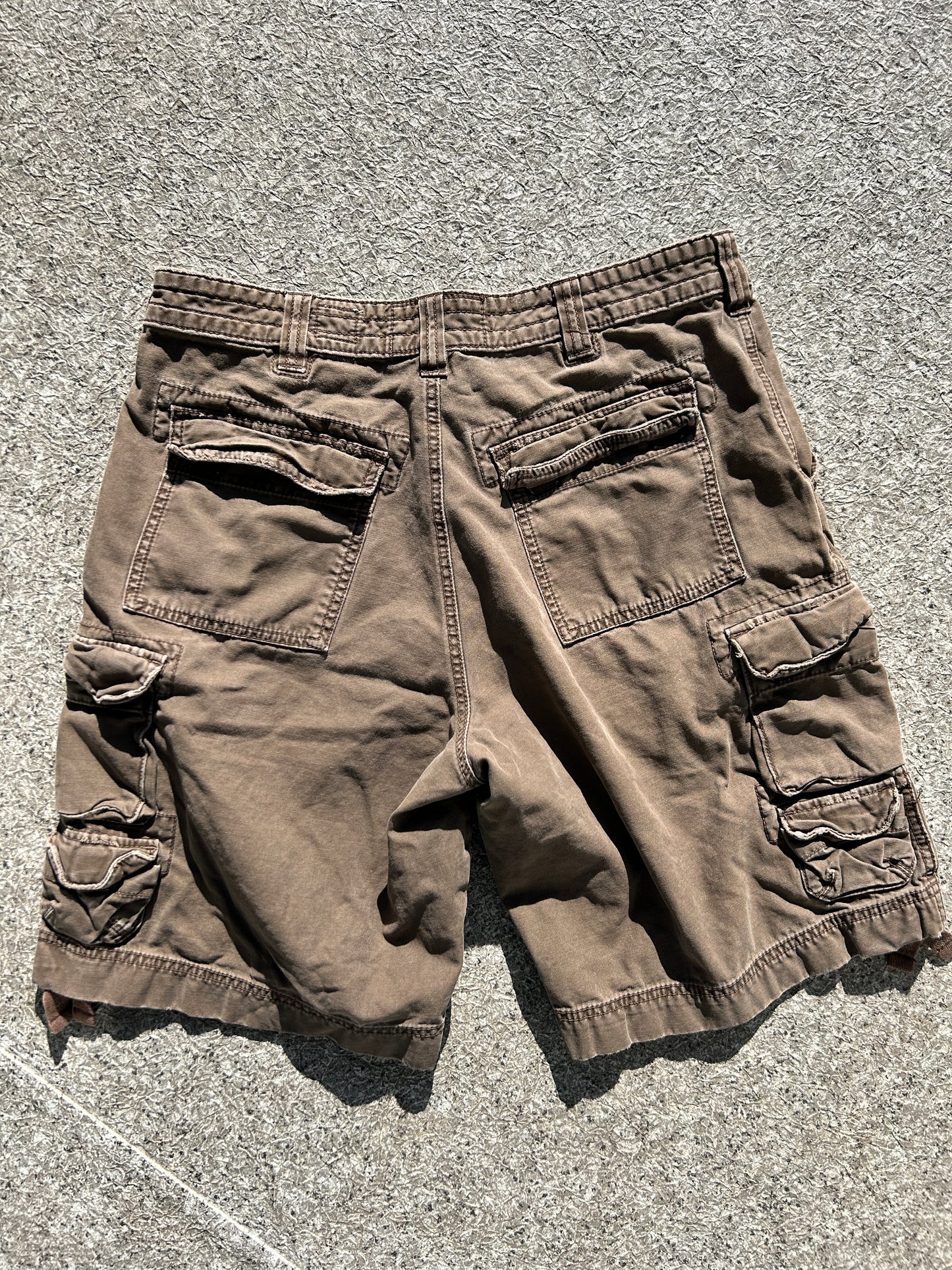 Mossimo Supply Cargo Shorts (34W)
