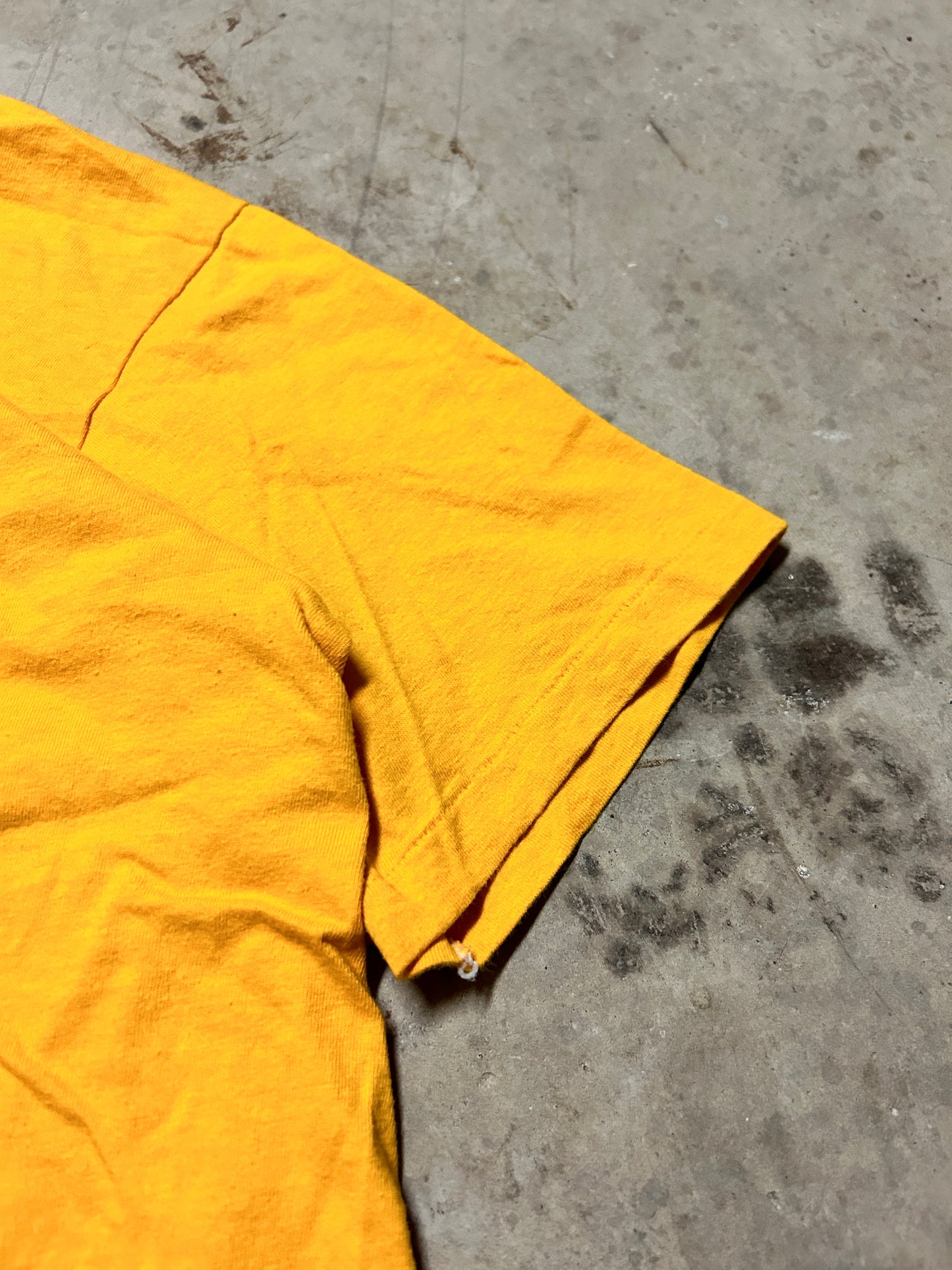 Vintage Hard Rock Specialized Mountain Biking Tee (XL)
