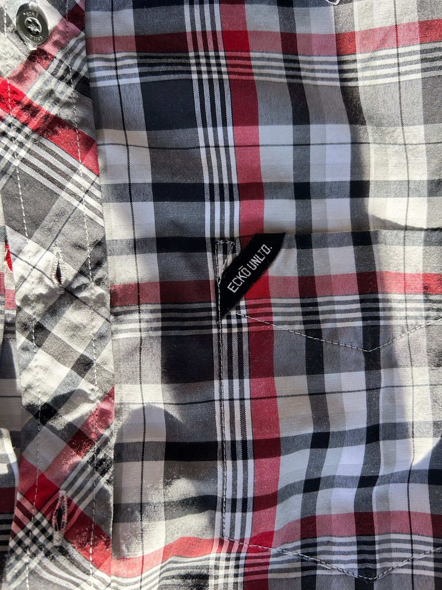 Y2K Ecko Winged Skull Button Up (M)