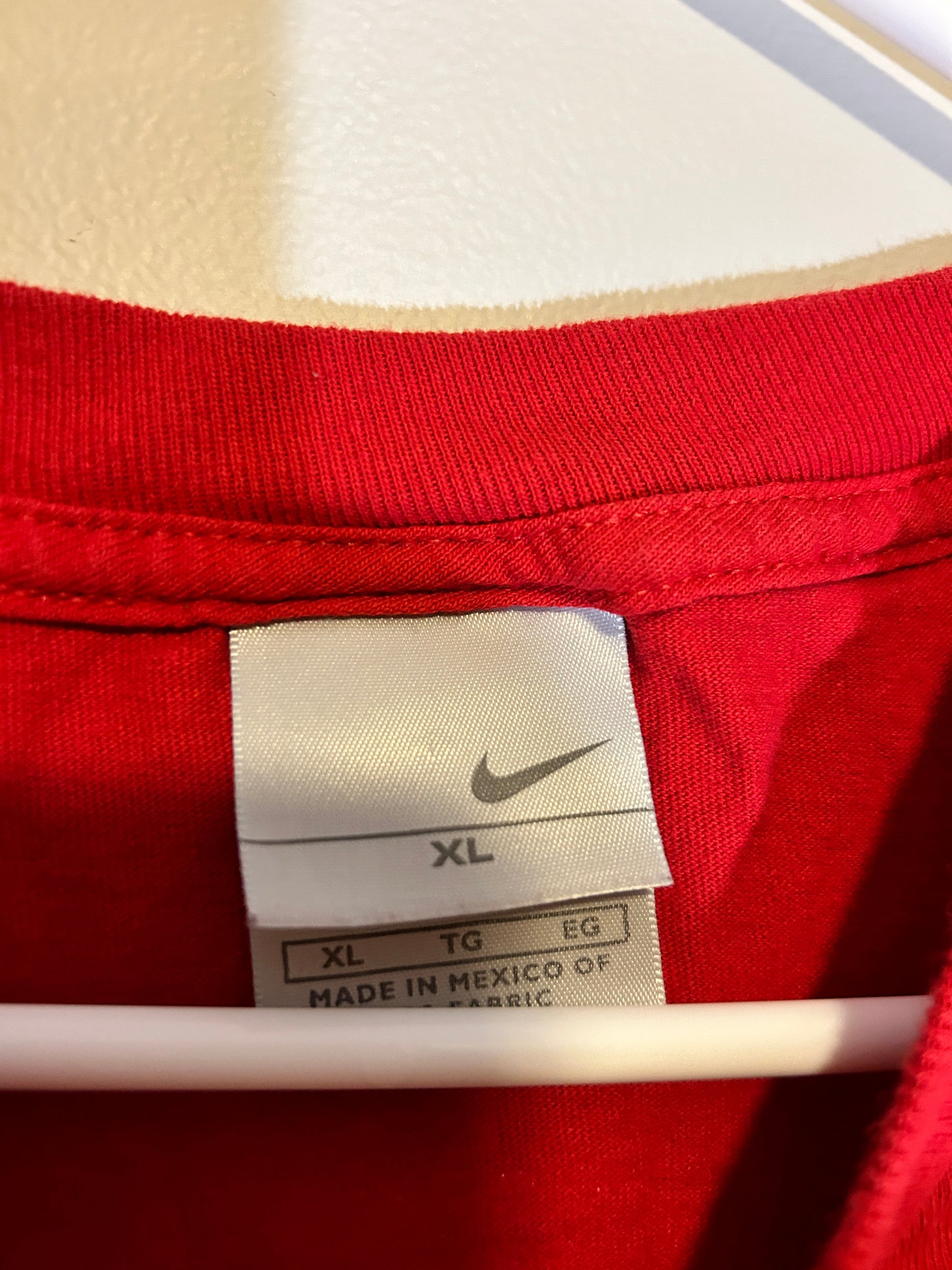 Vintage Nike 2010 Olympics Champions Tee (XL)