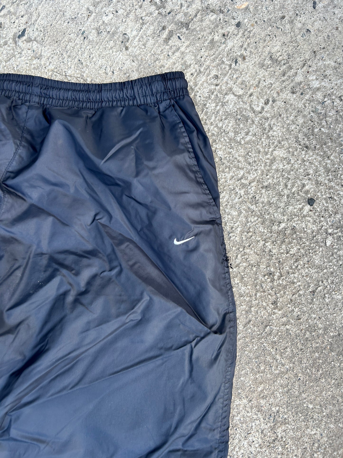 Y2K Black Nike Track Pants (L)