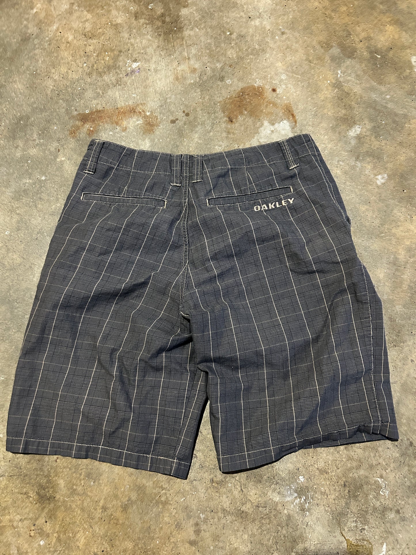 Y2K Oakley Grey Plaid Shorts (33W)
