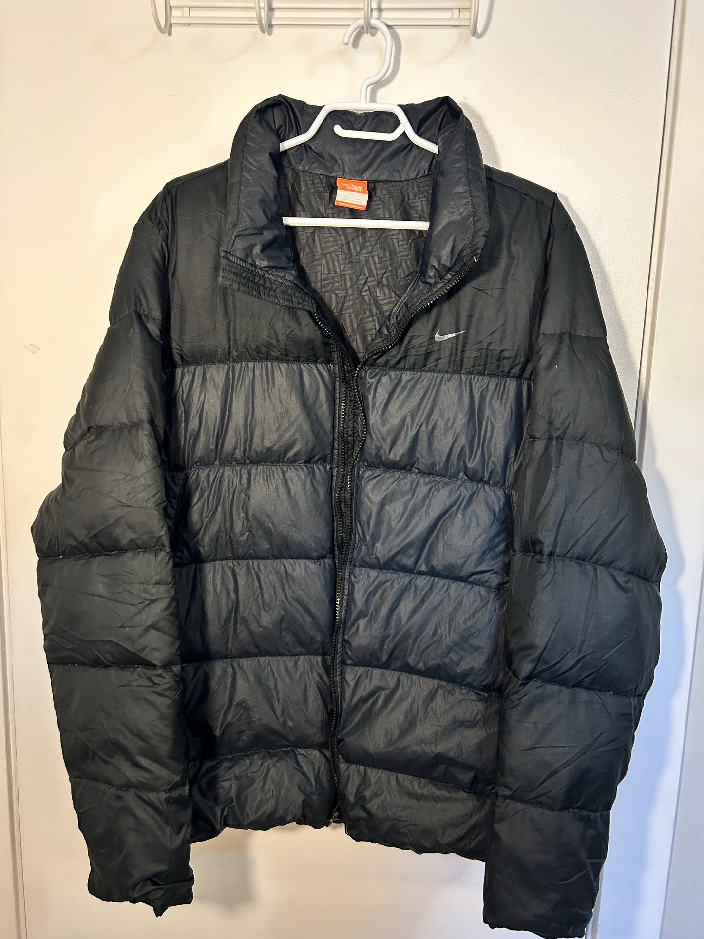 Vintage Nike Puffer Jacket (L)