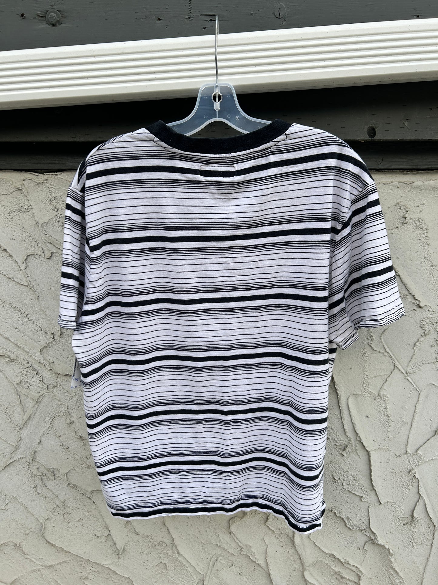 Vintage White Striped Guess Tee (XL)