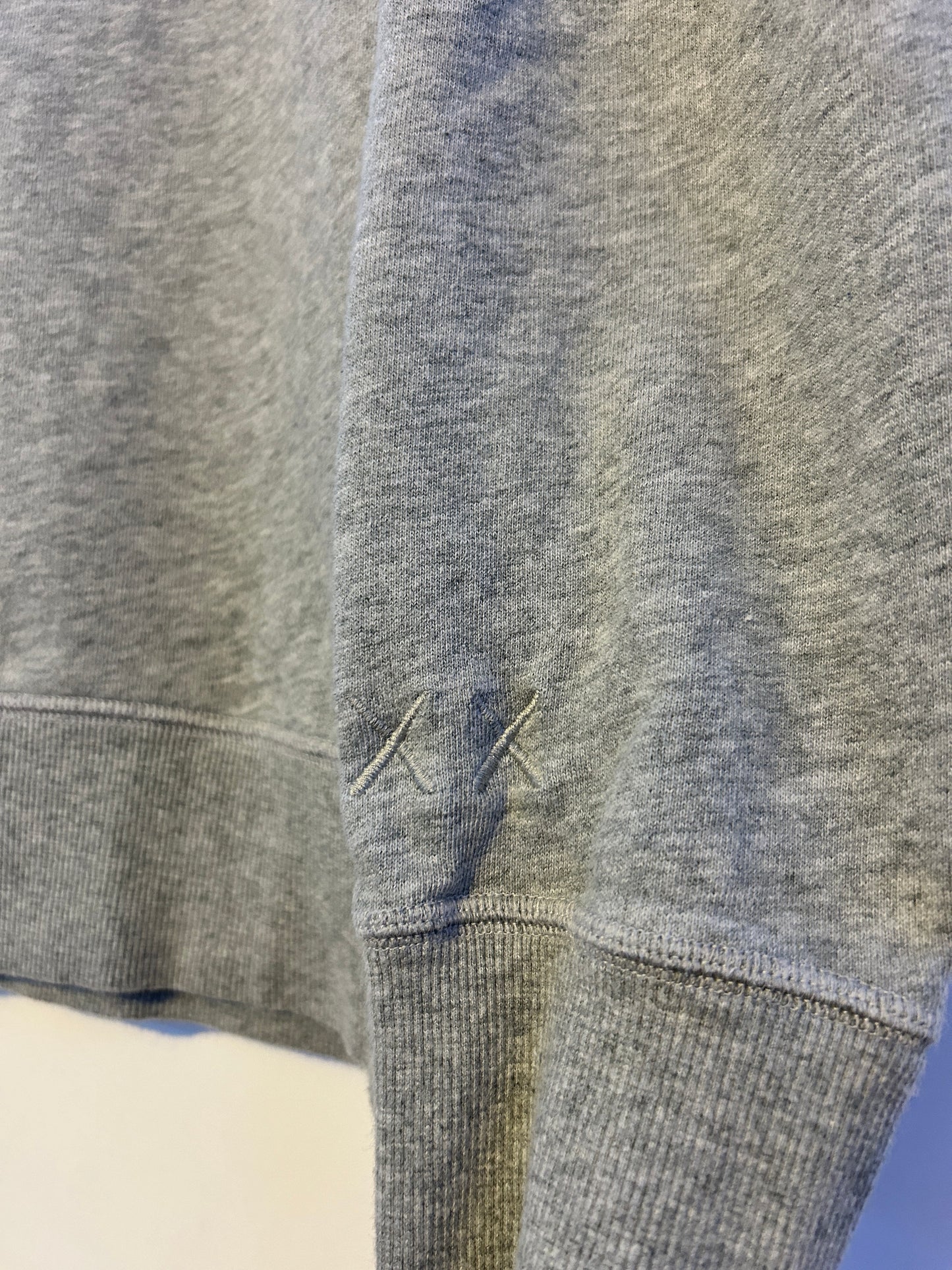 Kaws x Uniqlo x Sesame Street Crewneck (M)