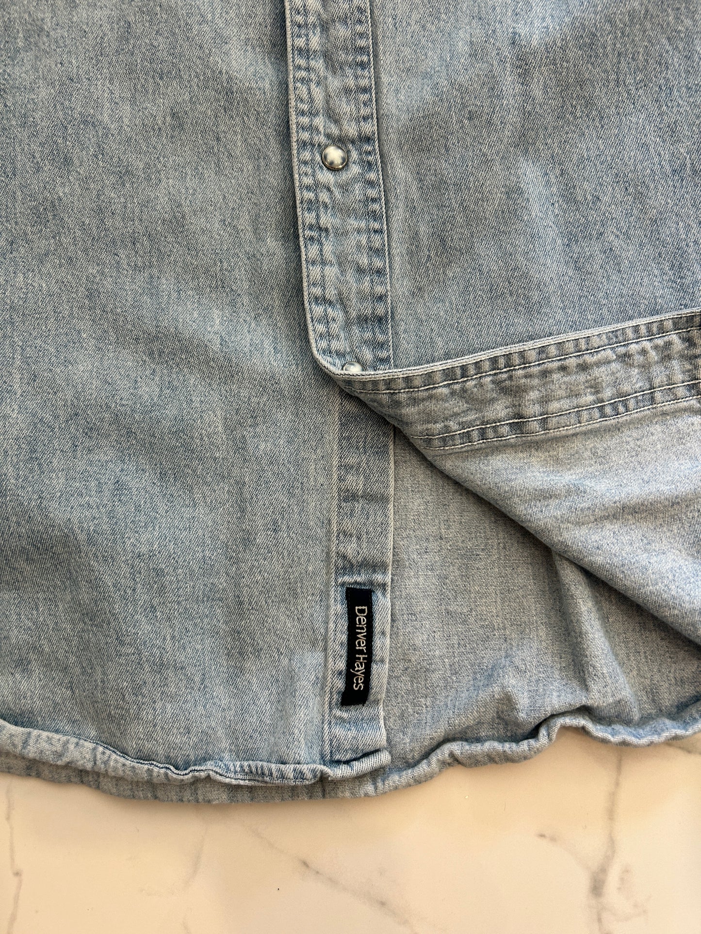 Denver Hayes Pearl Snap Button Denim Shirt (XL)