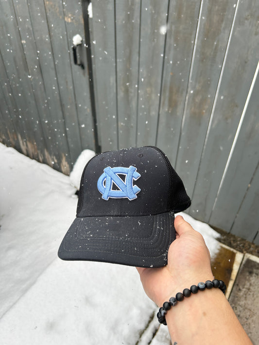 Vintage Nike UNC Flex Fit Mesh Hat (M/L)