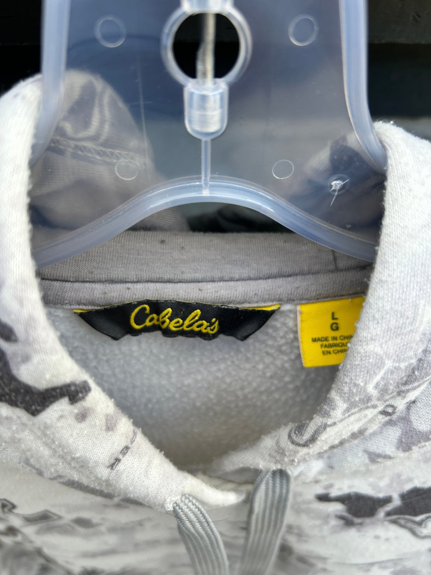 Cabelas White Camo Hoodie (L)