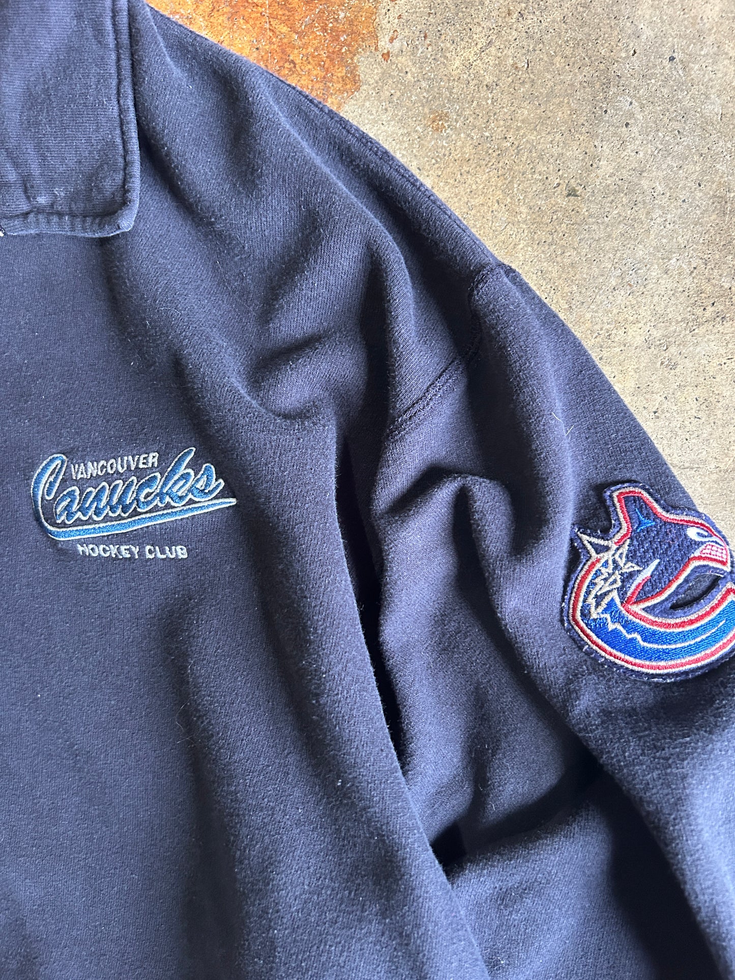 Vintage 90’s Roots Athletic Canucks Quarter Zip Sweater (L)