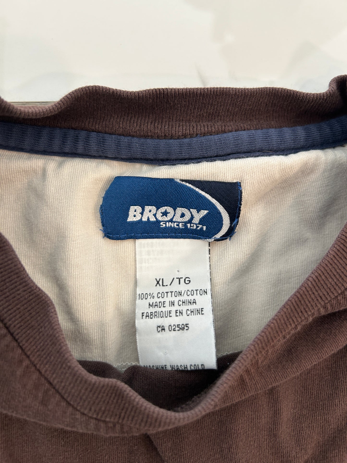 Vintage Brody Brown Chest Stripe Tee (XL)