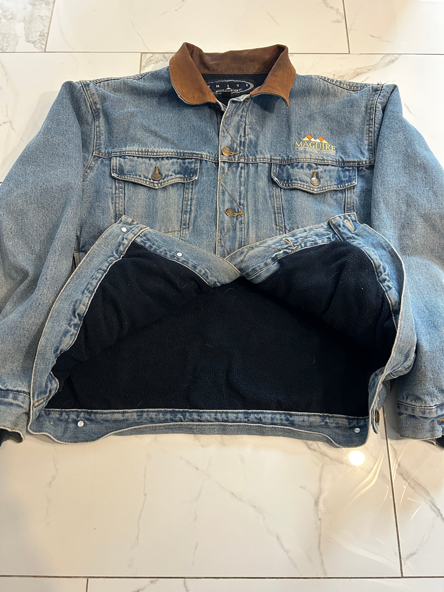 Vintage Fleece Lined Leather Collar Denim Jacket (L)