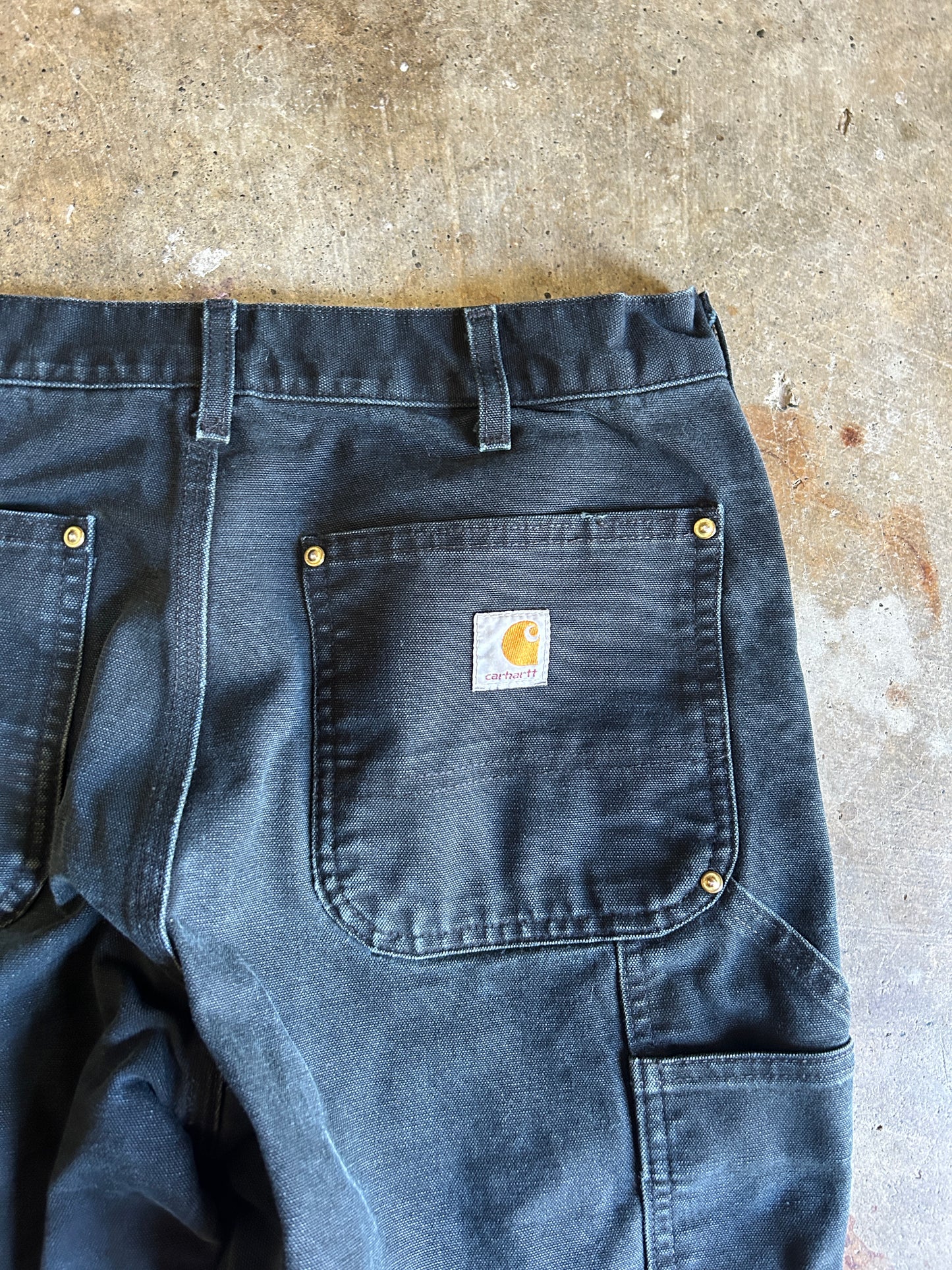 Vintage Carhartt Loose Fit Double Knees (32x32)