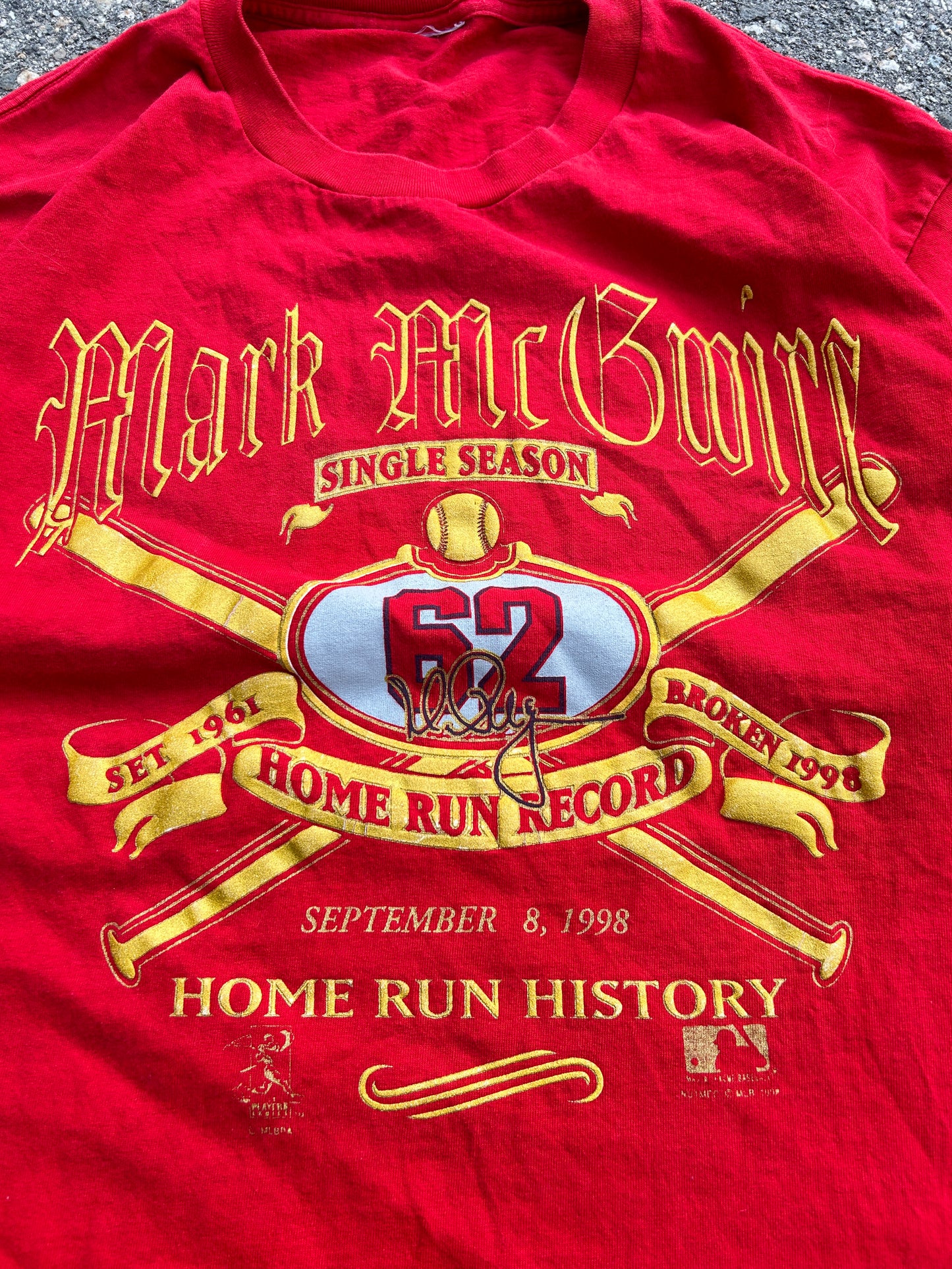 Vintage 1998 Mark McGuire Home Run History Tee (XL)