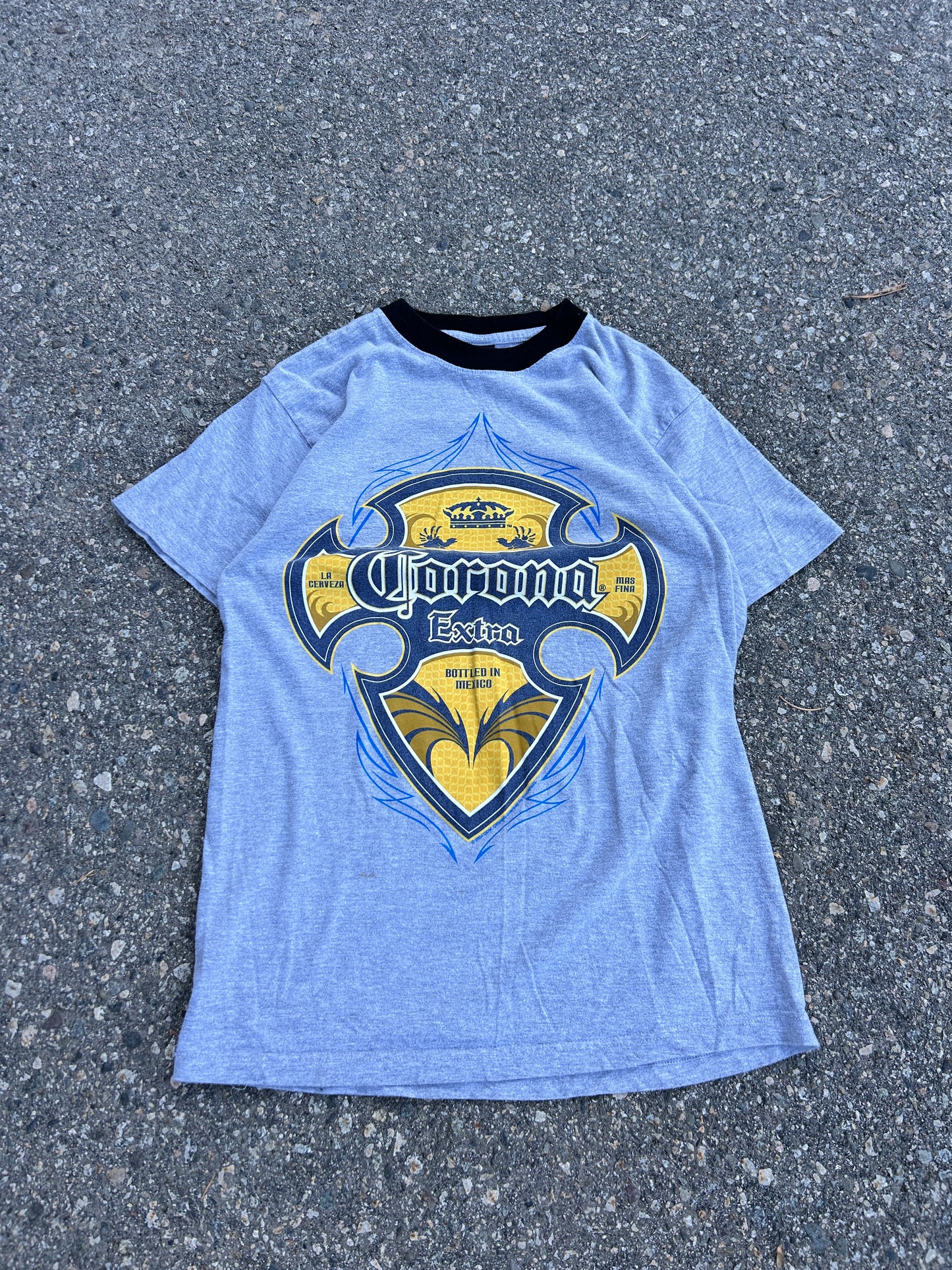 2004 Y2K Style Corona Tee (M)