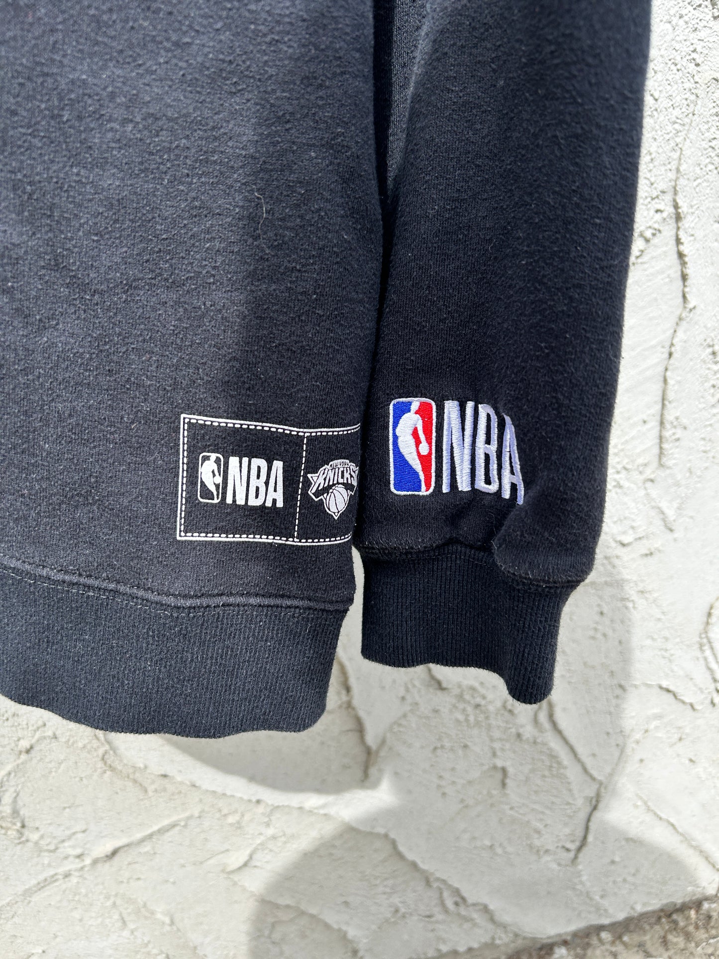 Black New York Knicks Crewneck (L)