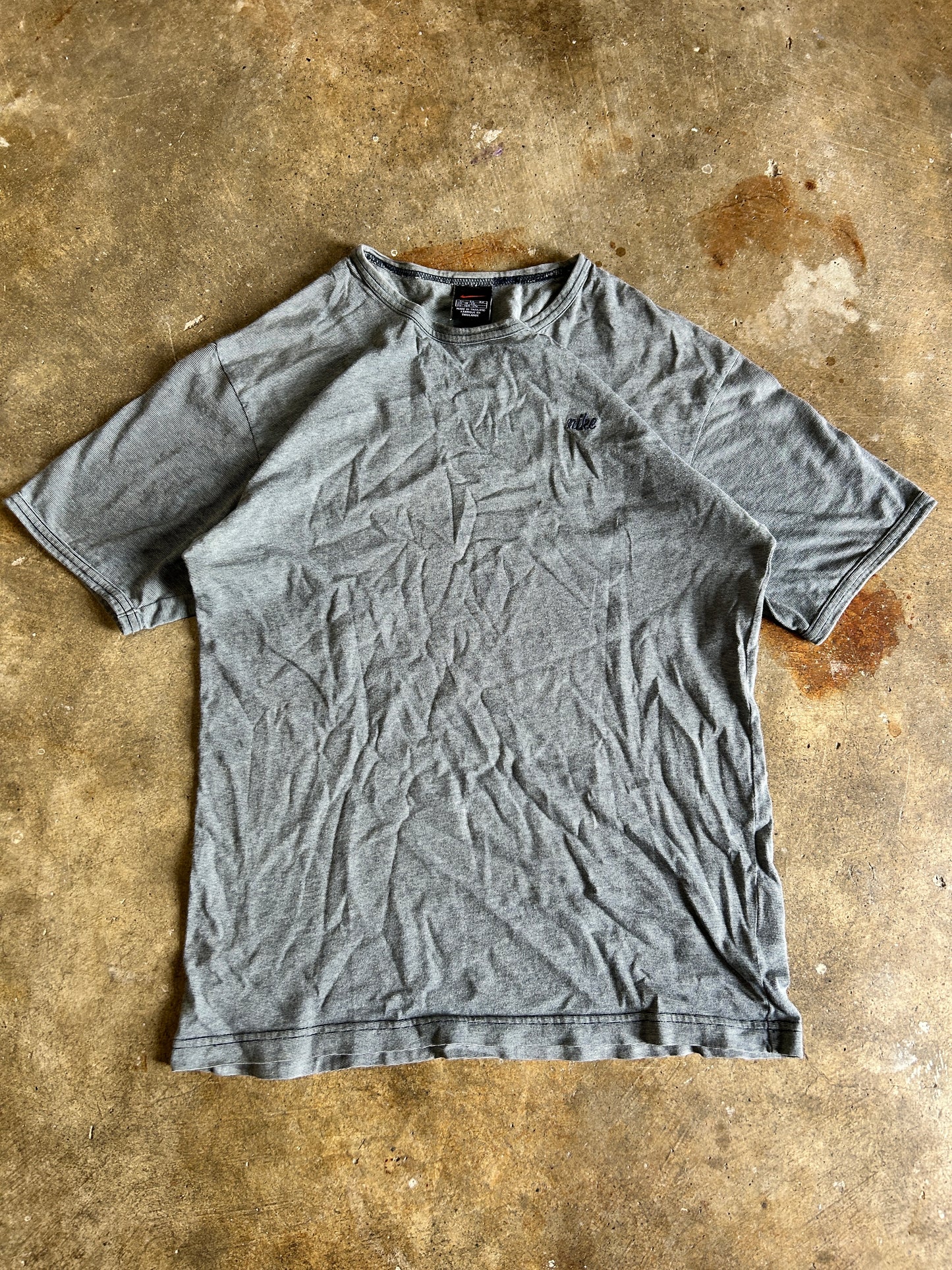 Vintage Nike Script Tee (XL)