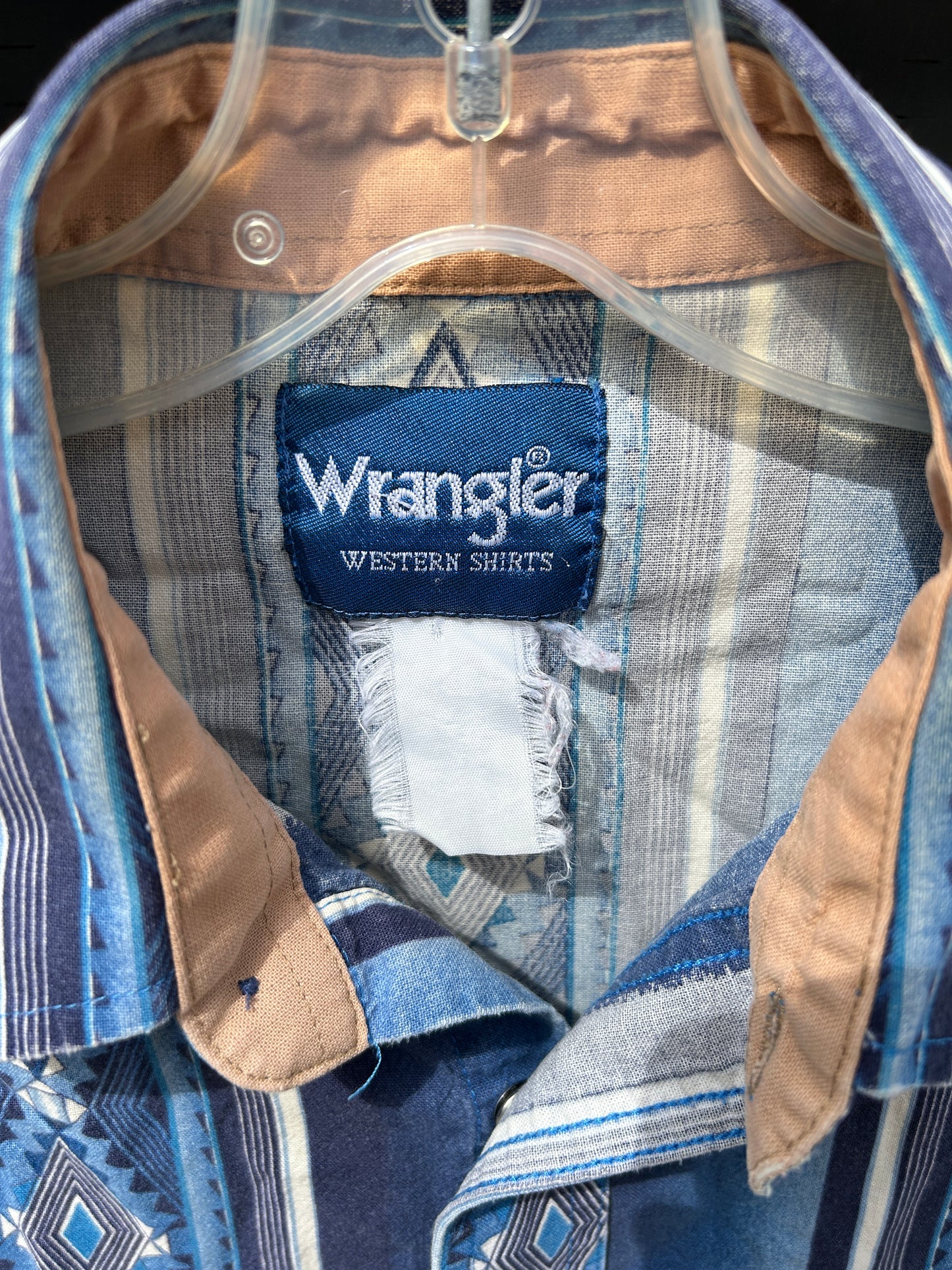 Vintage Wrangler Blue Diamond Western Button Up (XL)