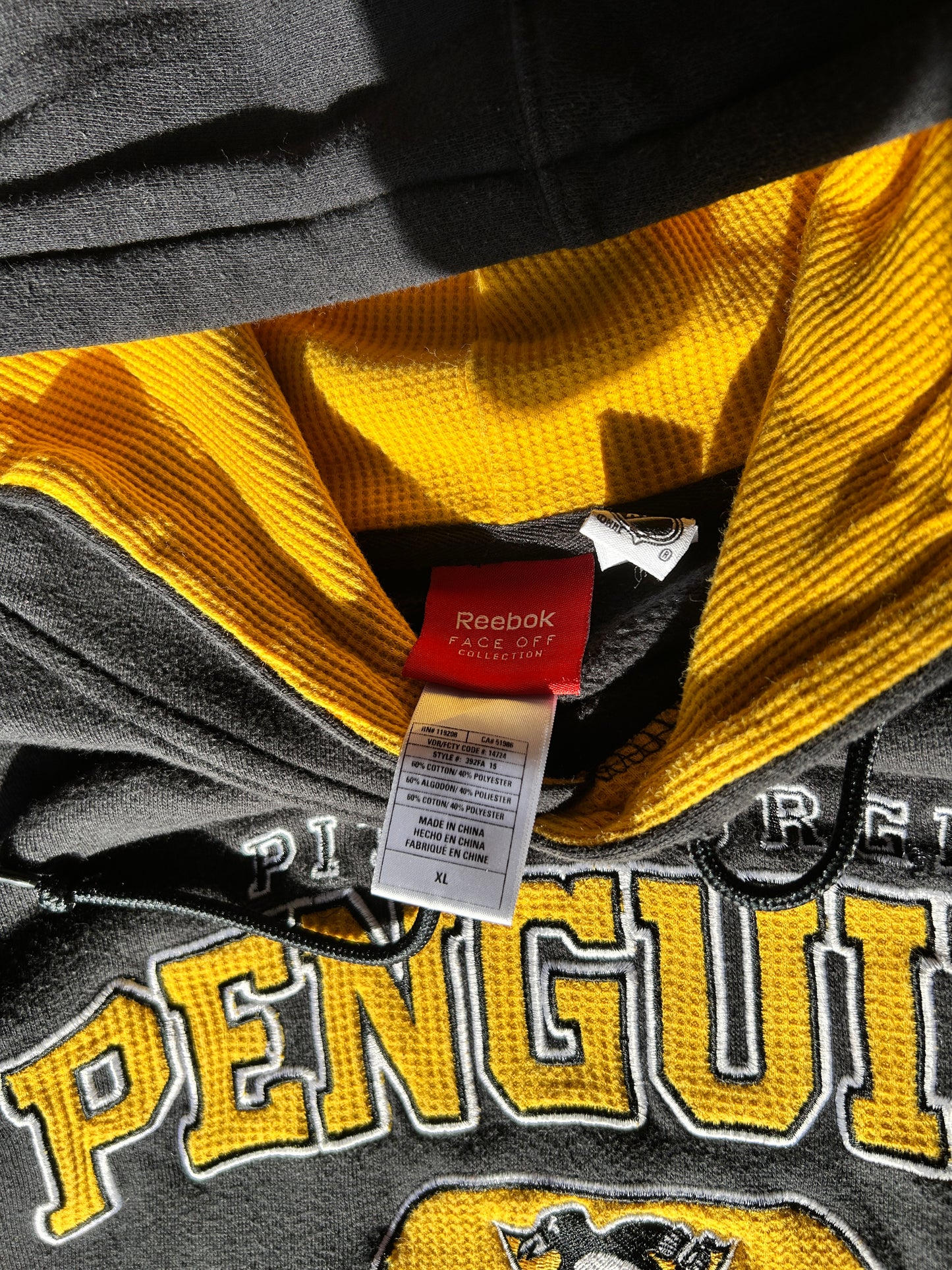 Waffle Lined Pittsburgh Penguins NHL Hoodie (XL)