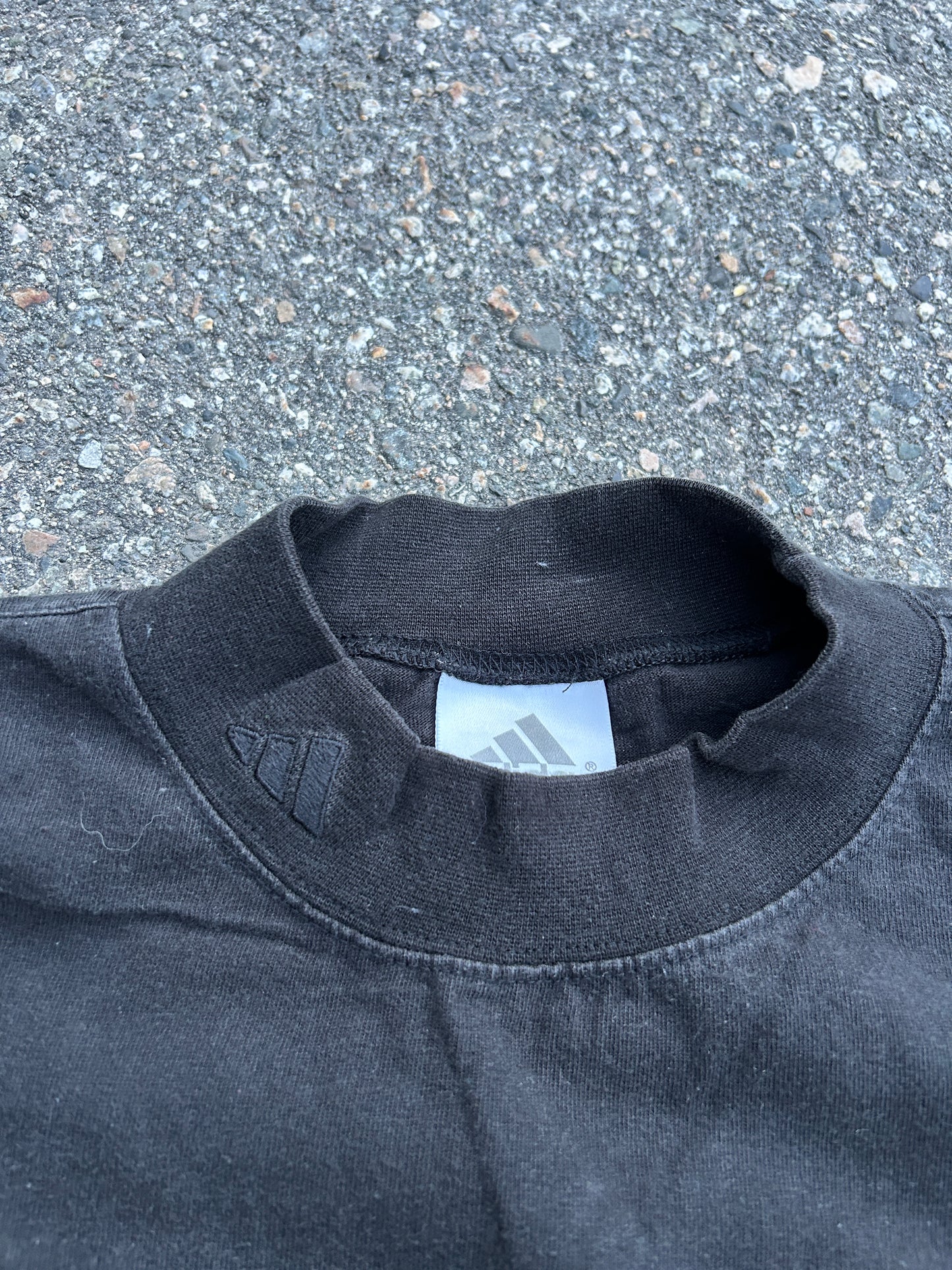 2005 Adidas University of Calgary Mock Neck LS Shirt (L)