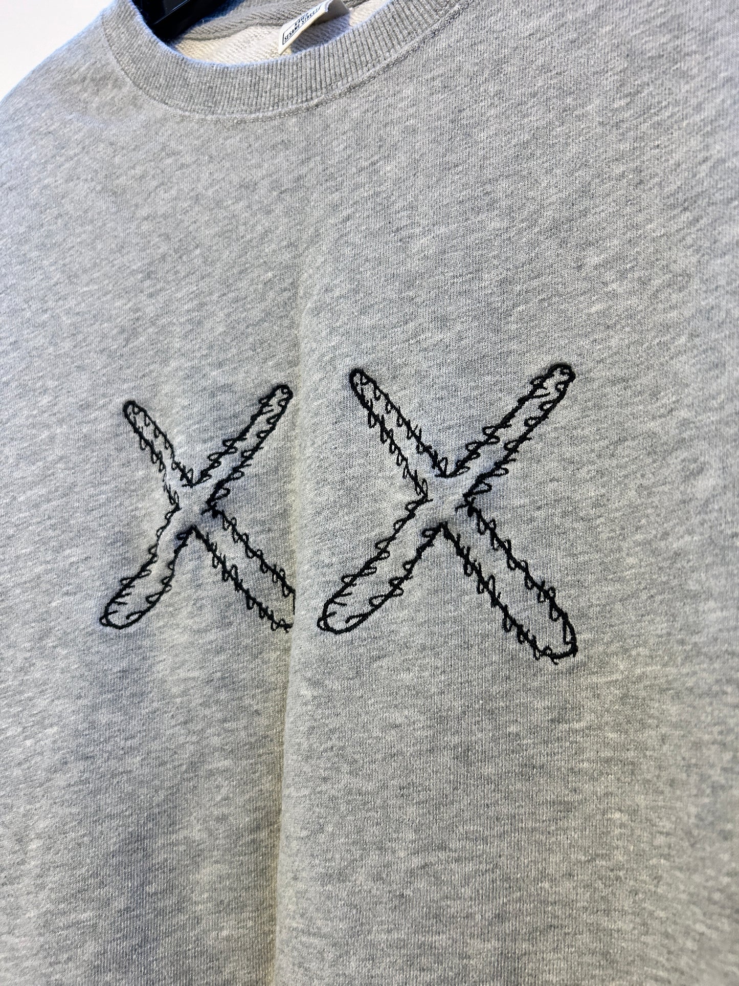Kaws x Uniqlo x Sesame Street Crewneck (M)
