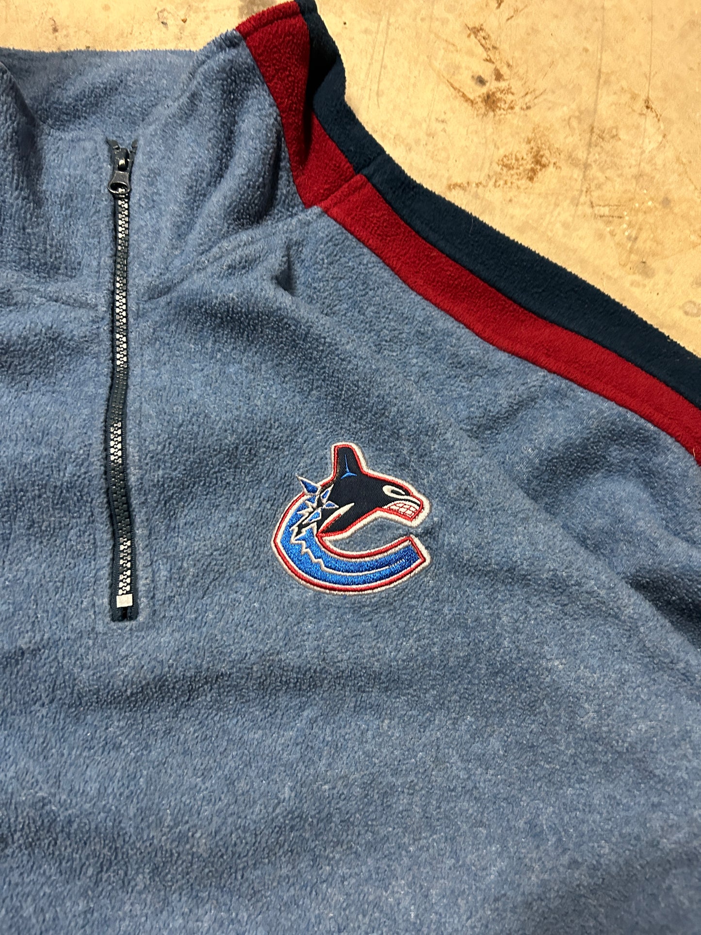 Vintage Canucks Quarter Zip Fleece (XL)