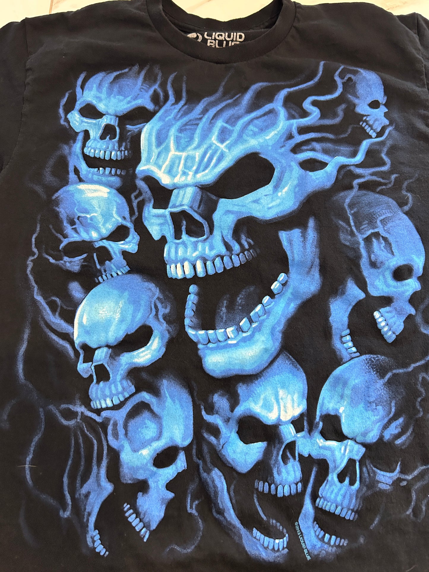 2013 Liquid Blue Flaming Skull Tee (L)