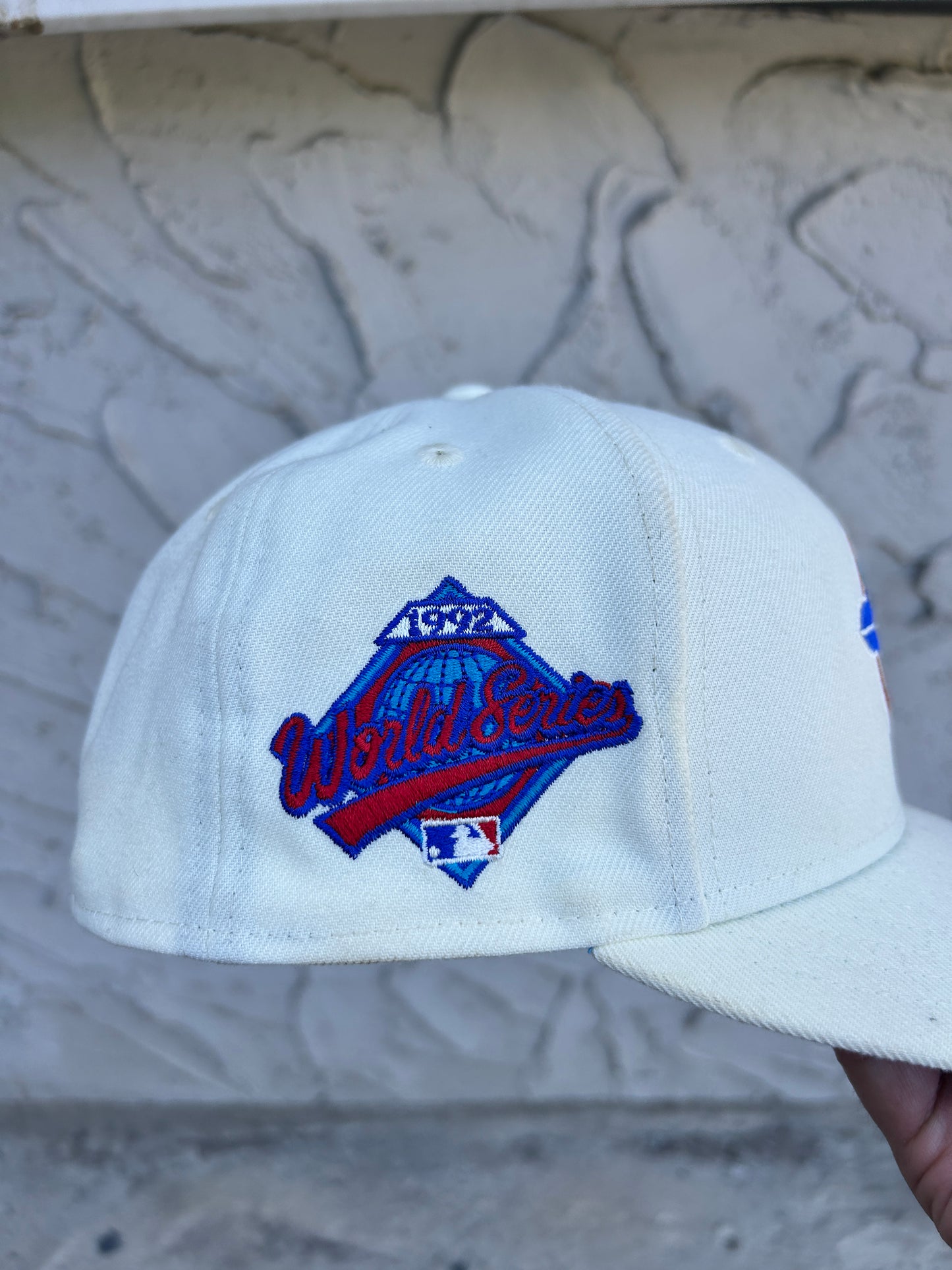 Toronto Blue Jays White Fitted Hat (7 1/4)