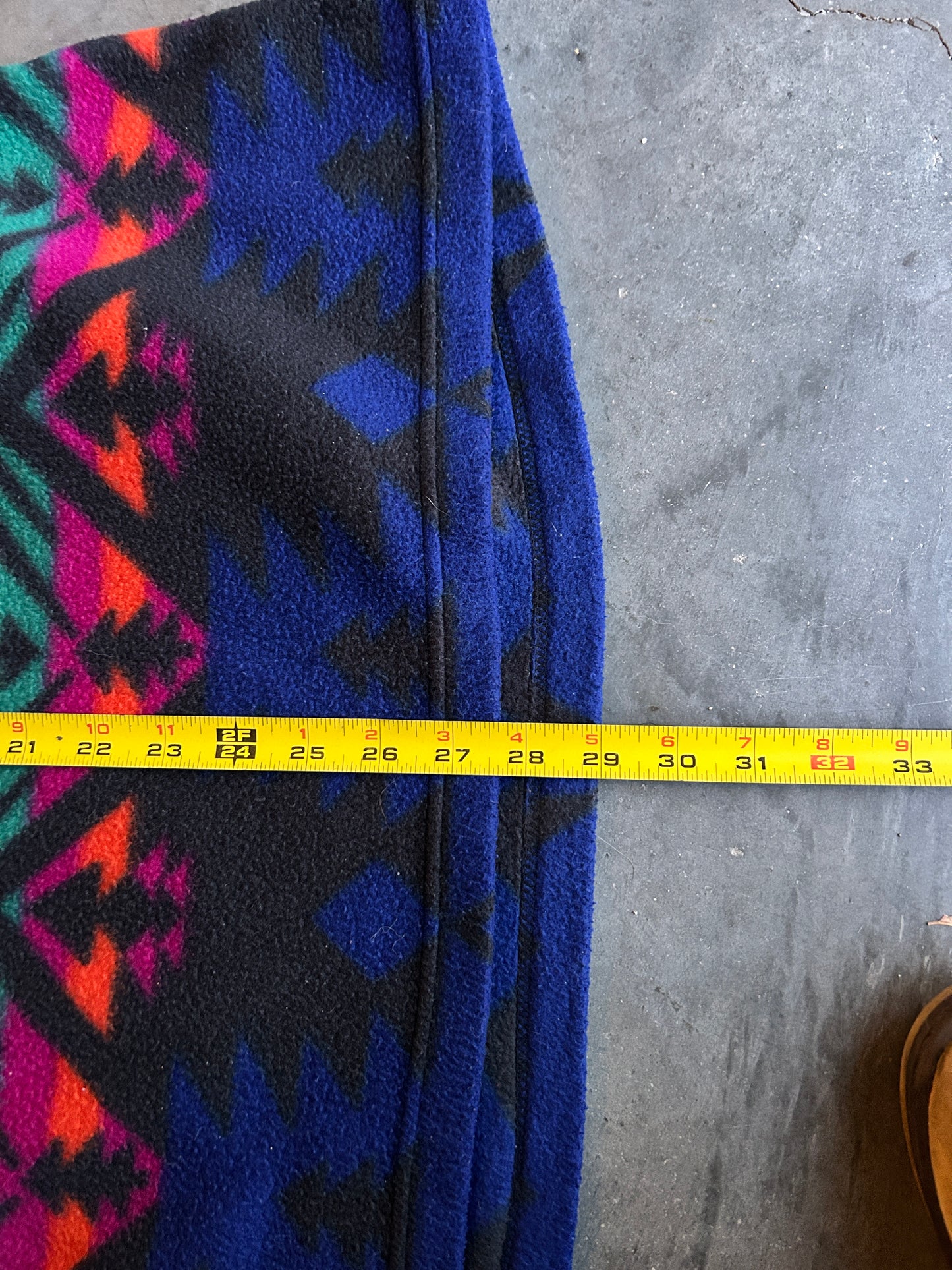 Vintage Patterned Fleece Hoodie (L)