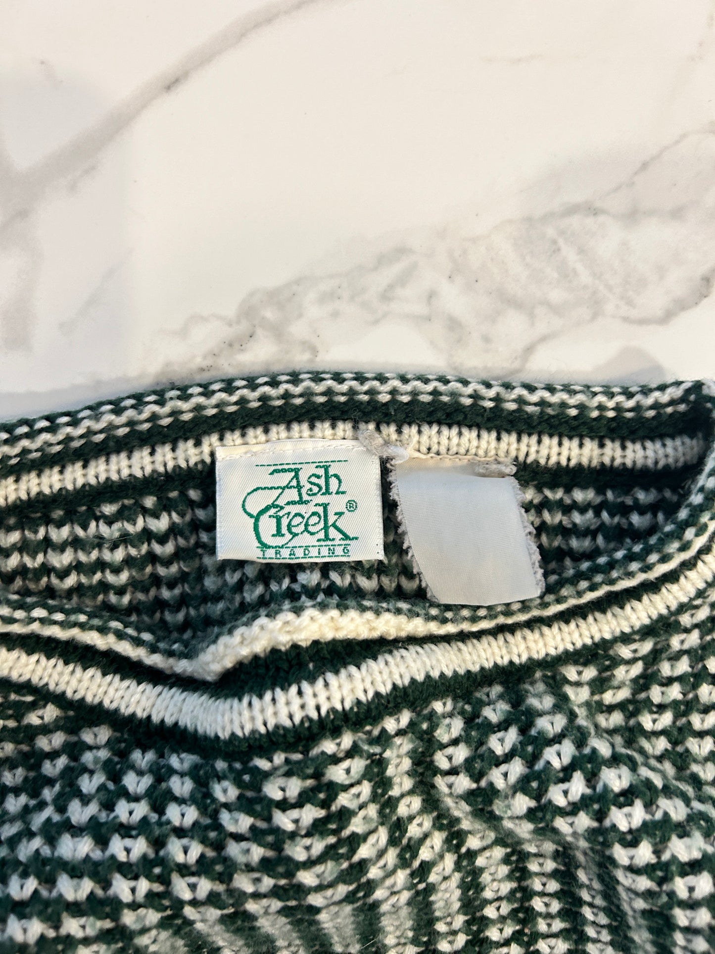 Vintage Ash Creek Green and White Knit Sweater (L)