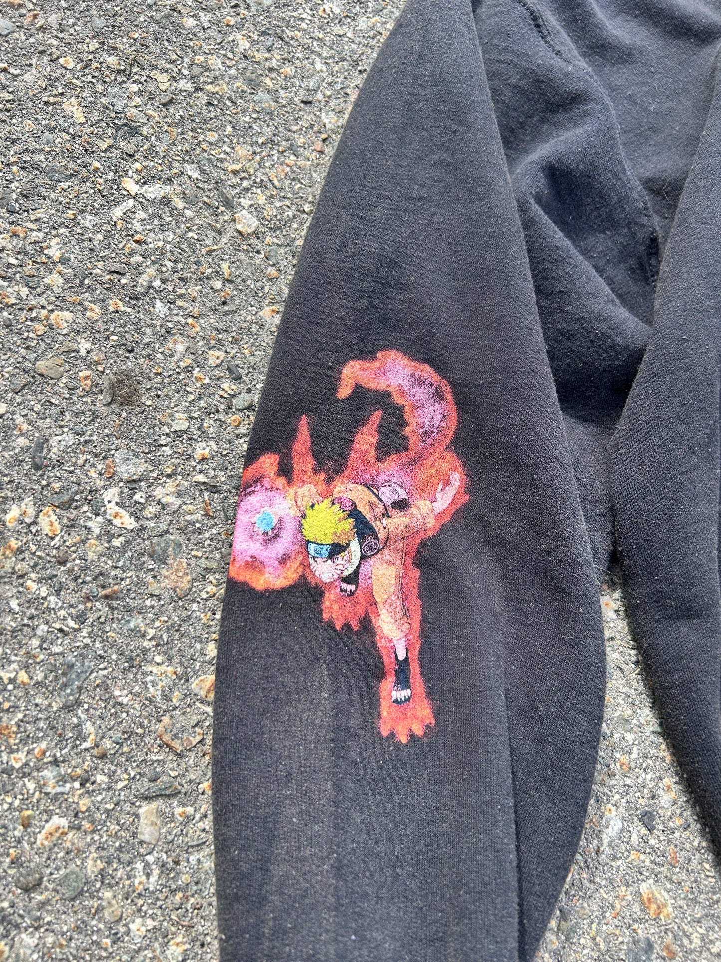 Vintage 2002 Naruto Nine-Tailed Fox Curse Hoodie (M)