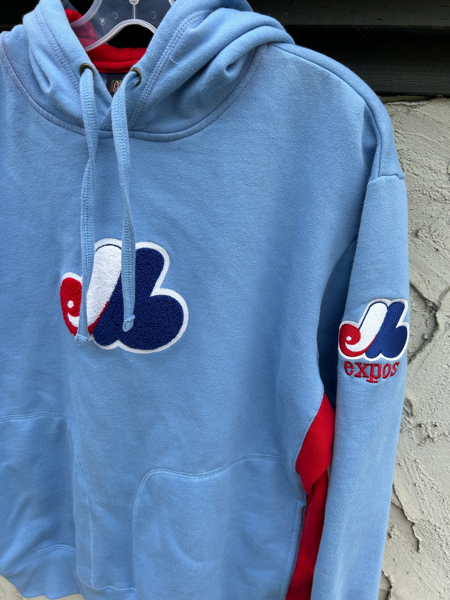 Light Blue Montreal Expos Hoodie (L)