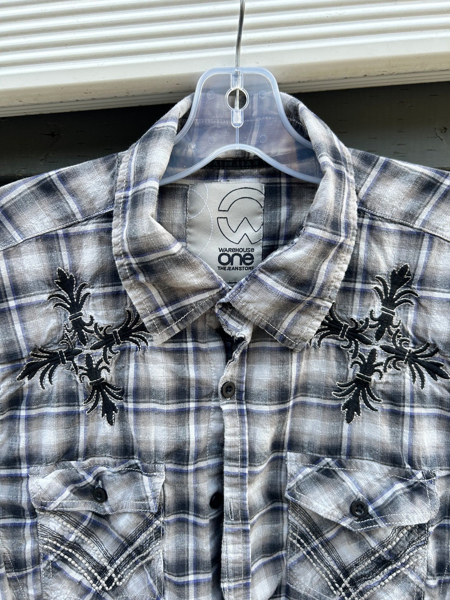 Y2K Warehouse One Graphic Button Up (L)