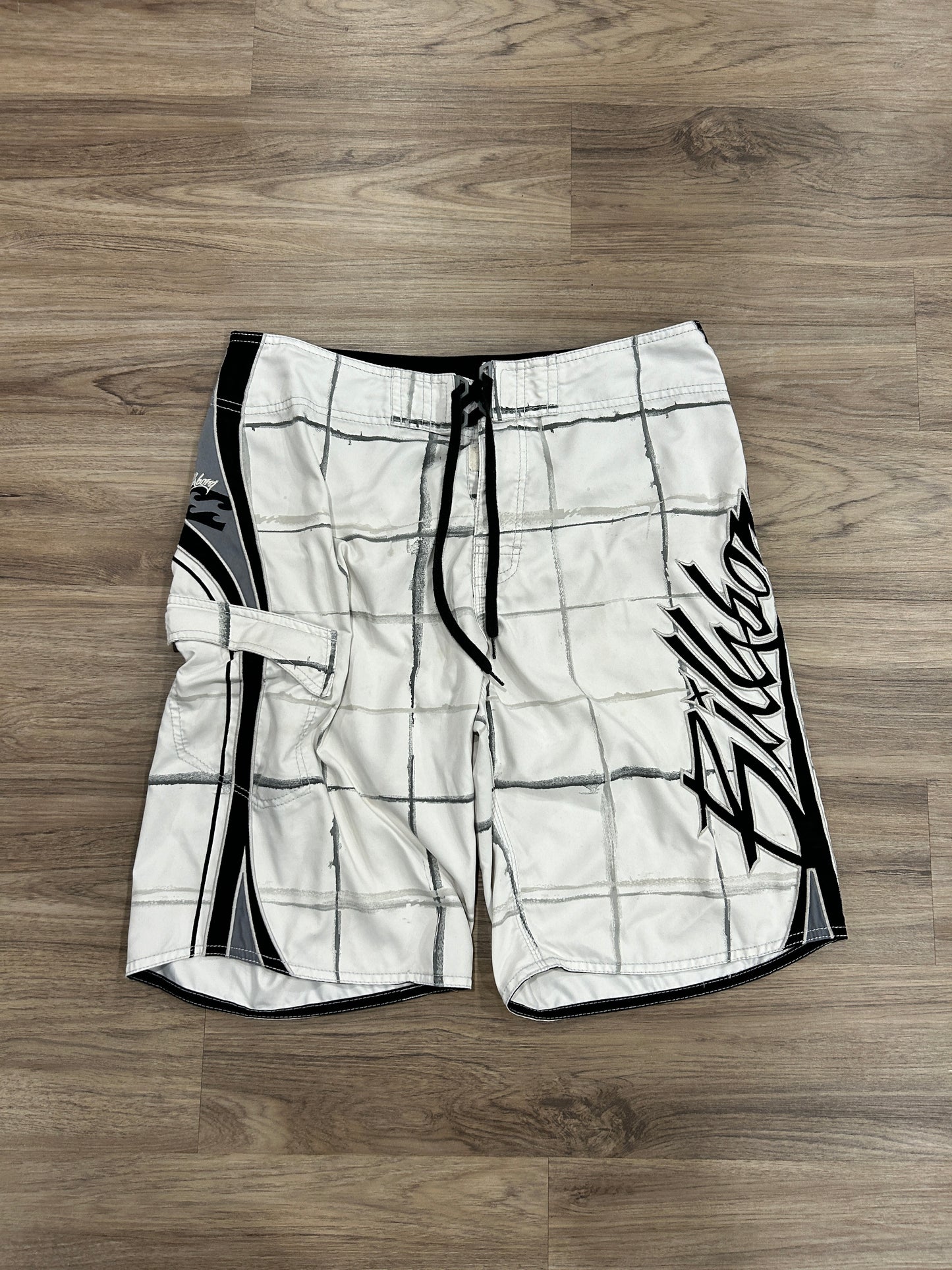 Y2K Billabong Board Shorts (L)
