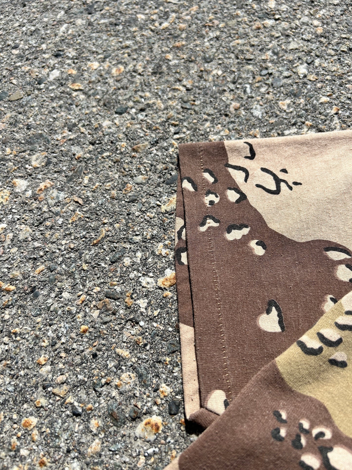 Vintage Single Stitch Desert Camo Tee (M)