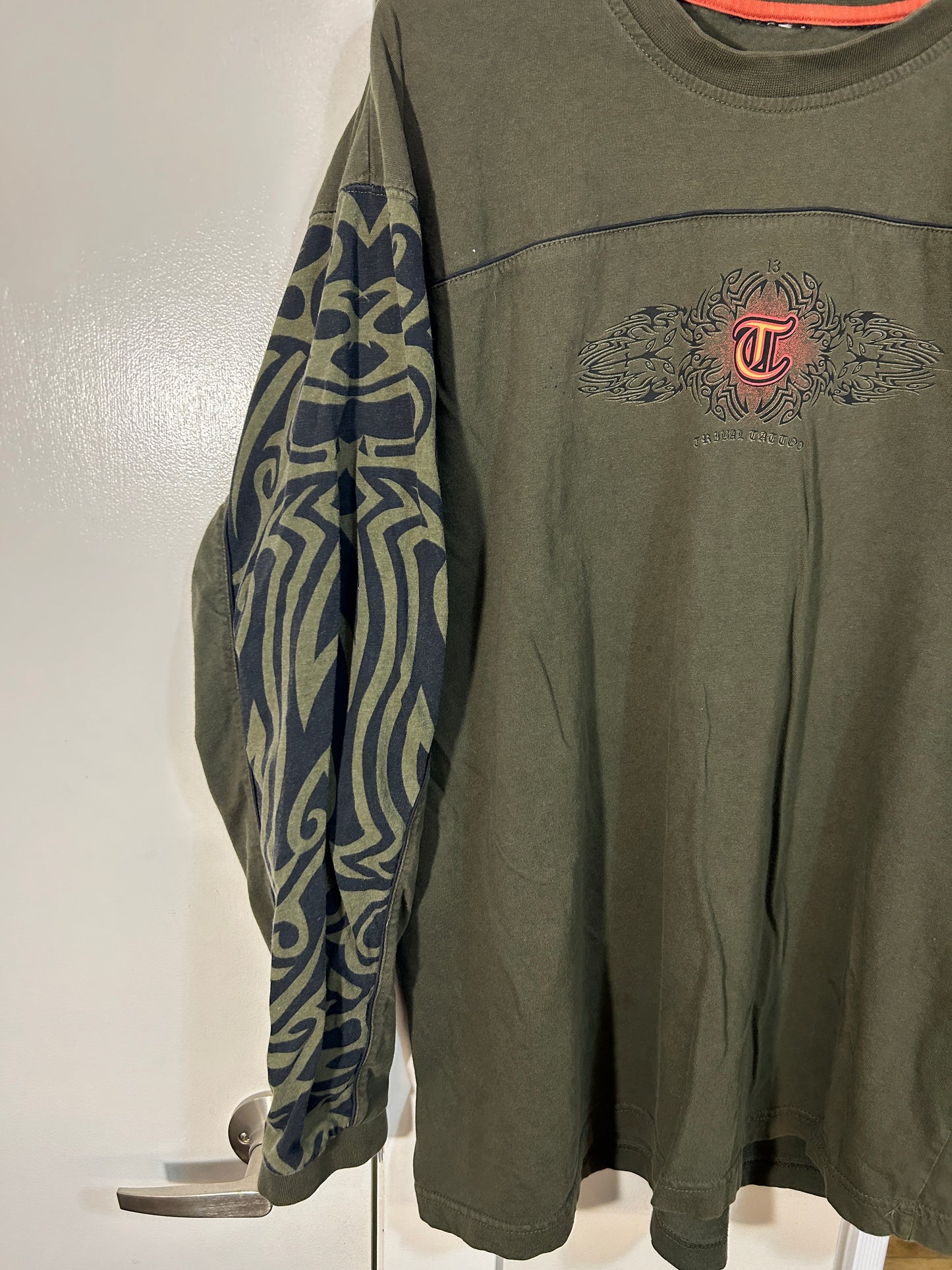 Vintage Tribal Tattoo LS (L)