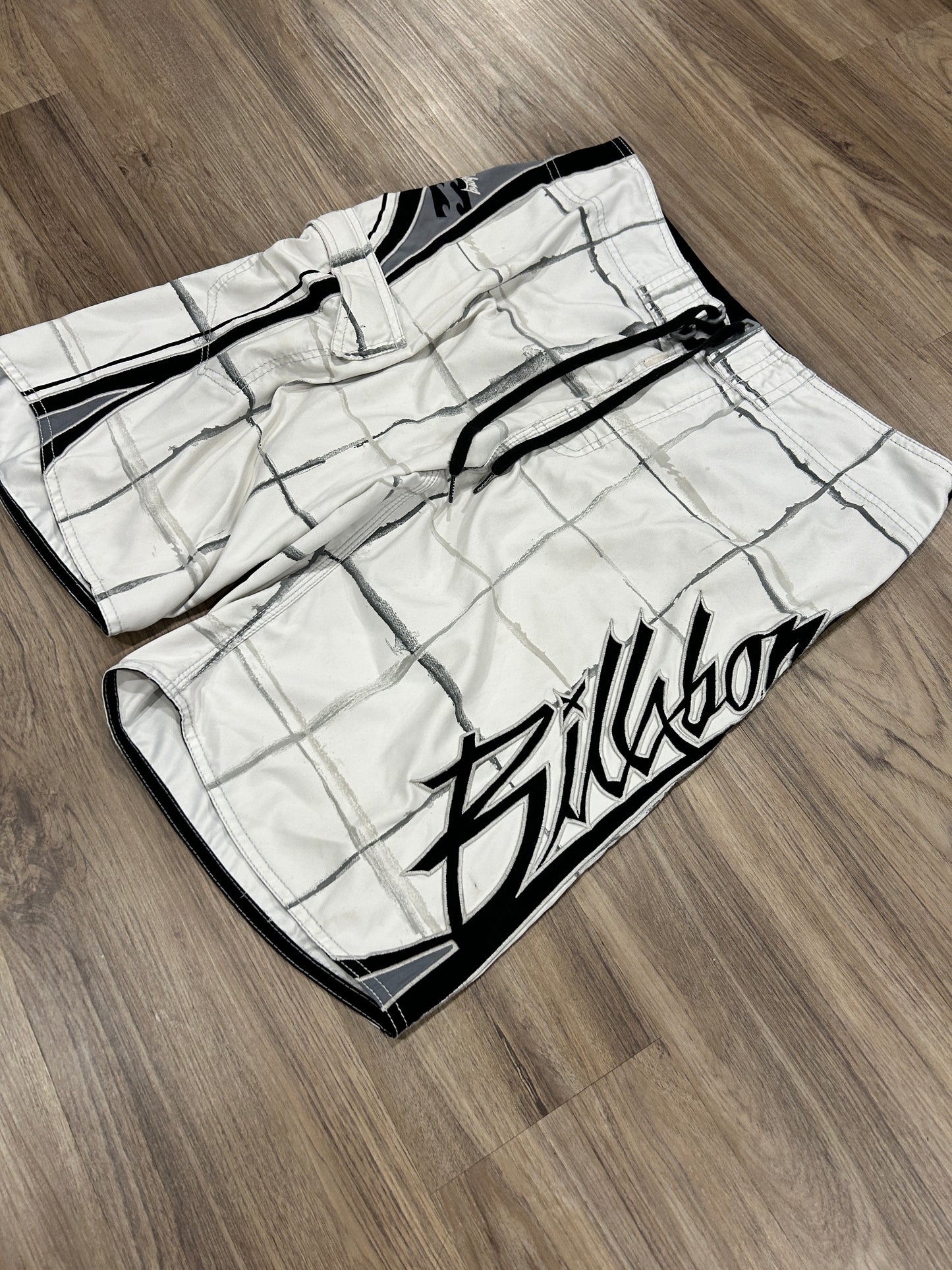 Y2K Billabong Board Shorts (L)