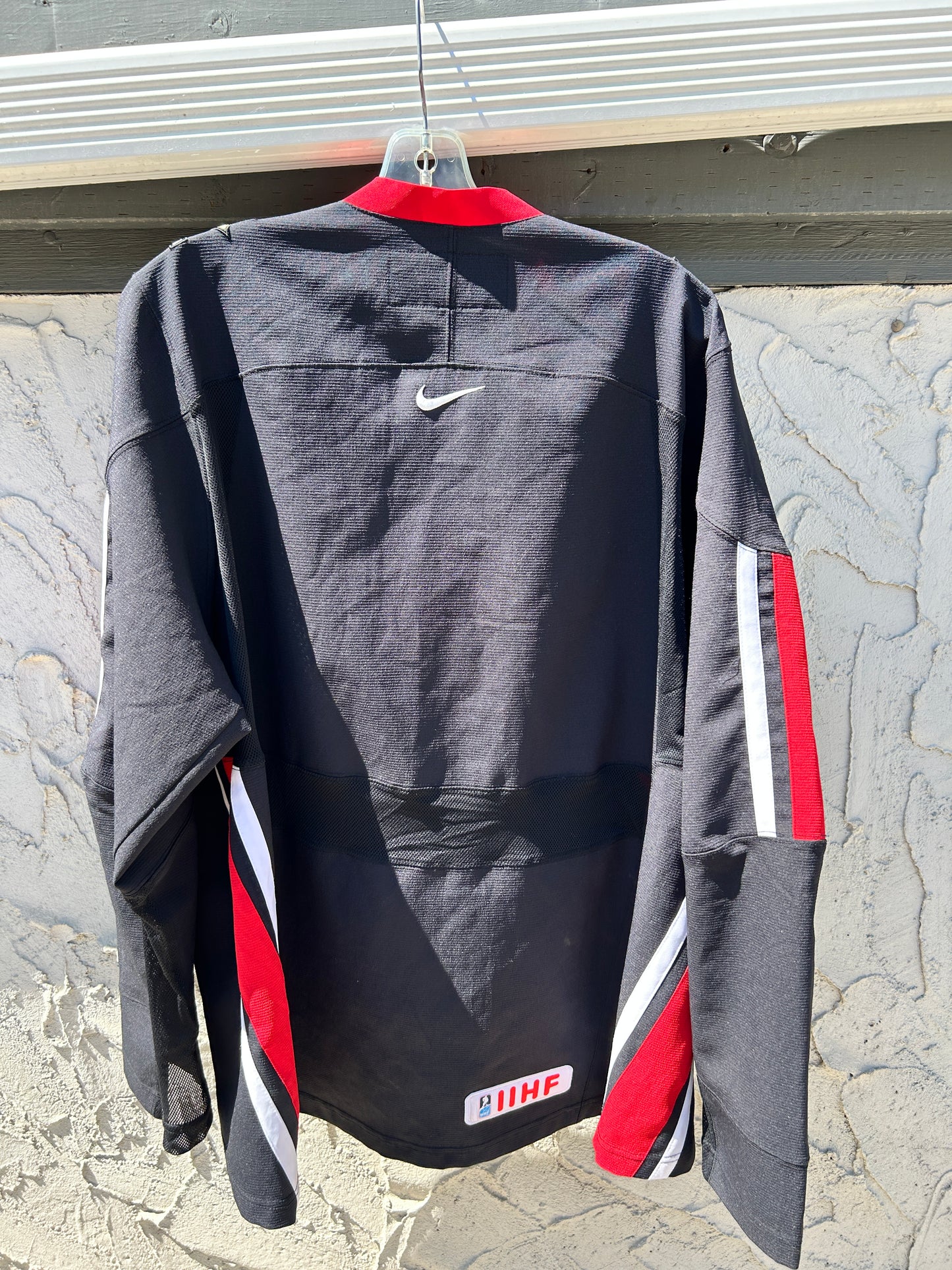 Vintage Nike Black Team Canada Jersey (L)