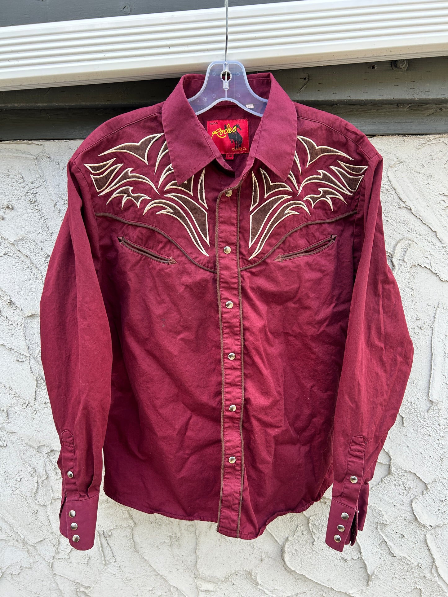 Vintage Tribal Y2K Style Western Shirt (L)