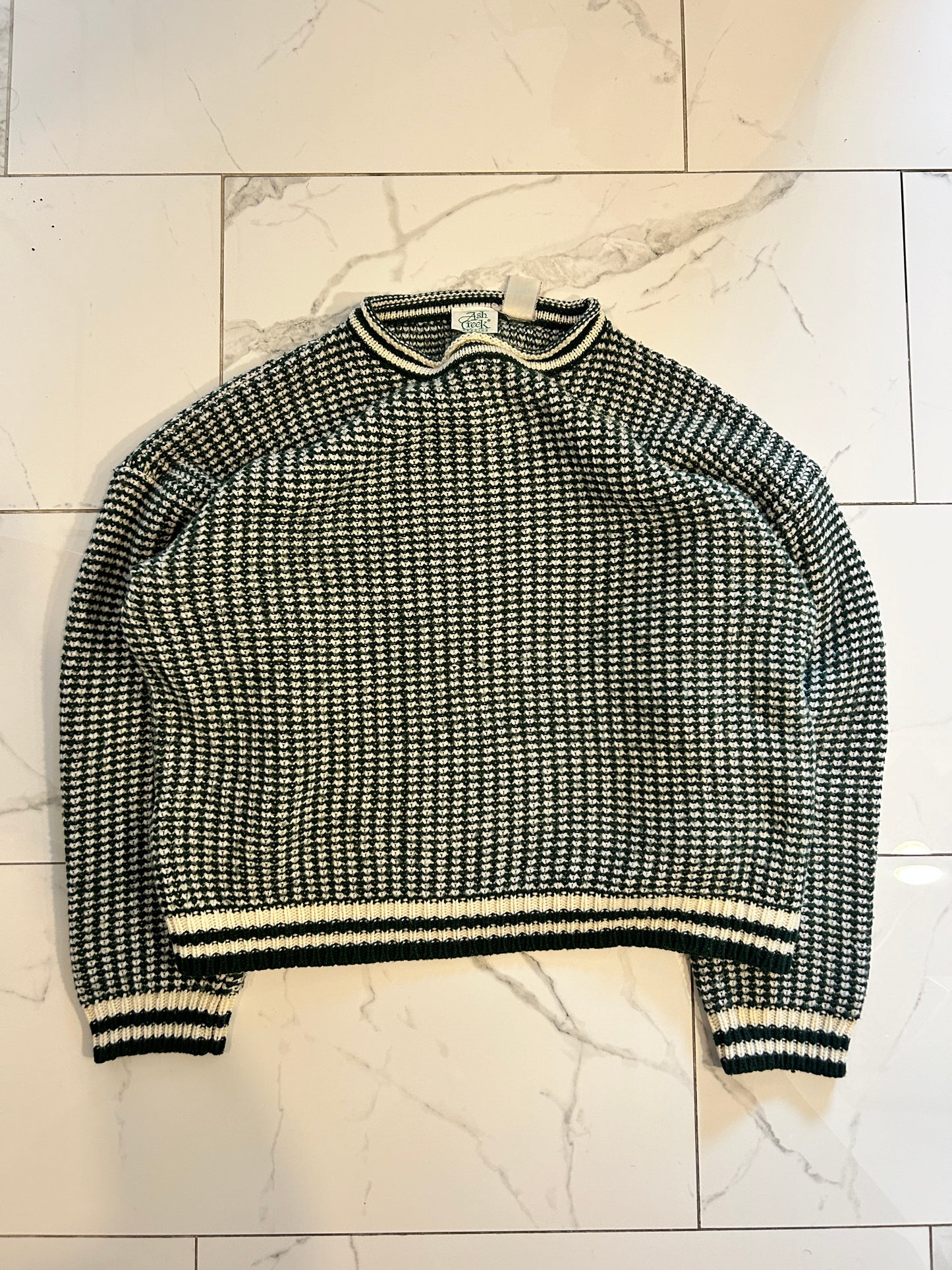 Vintage Ash Creek Green and White Knit Sweater (L)