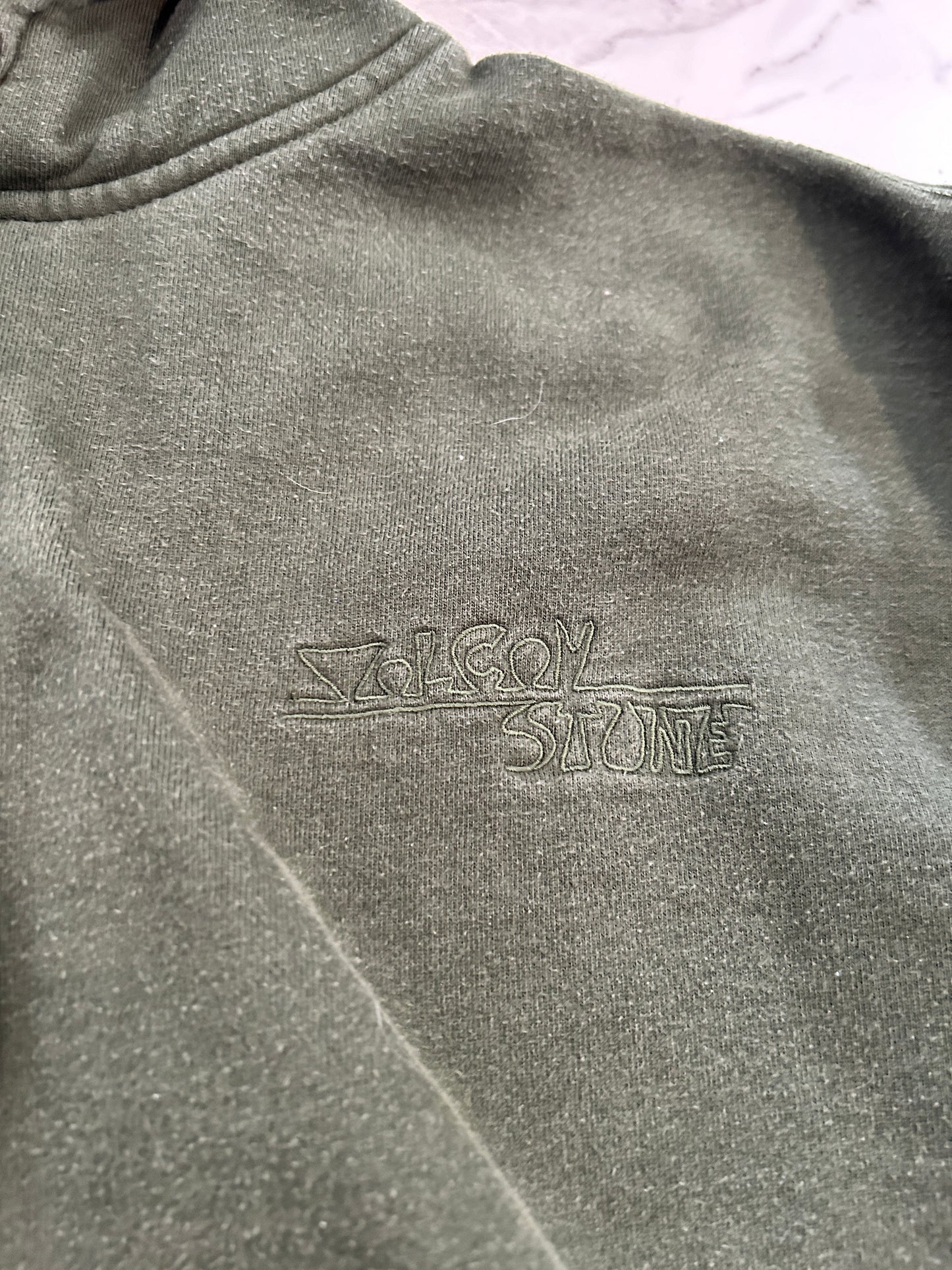 Y2K Heavyweight Volcom Hoodie (fits M)